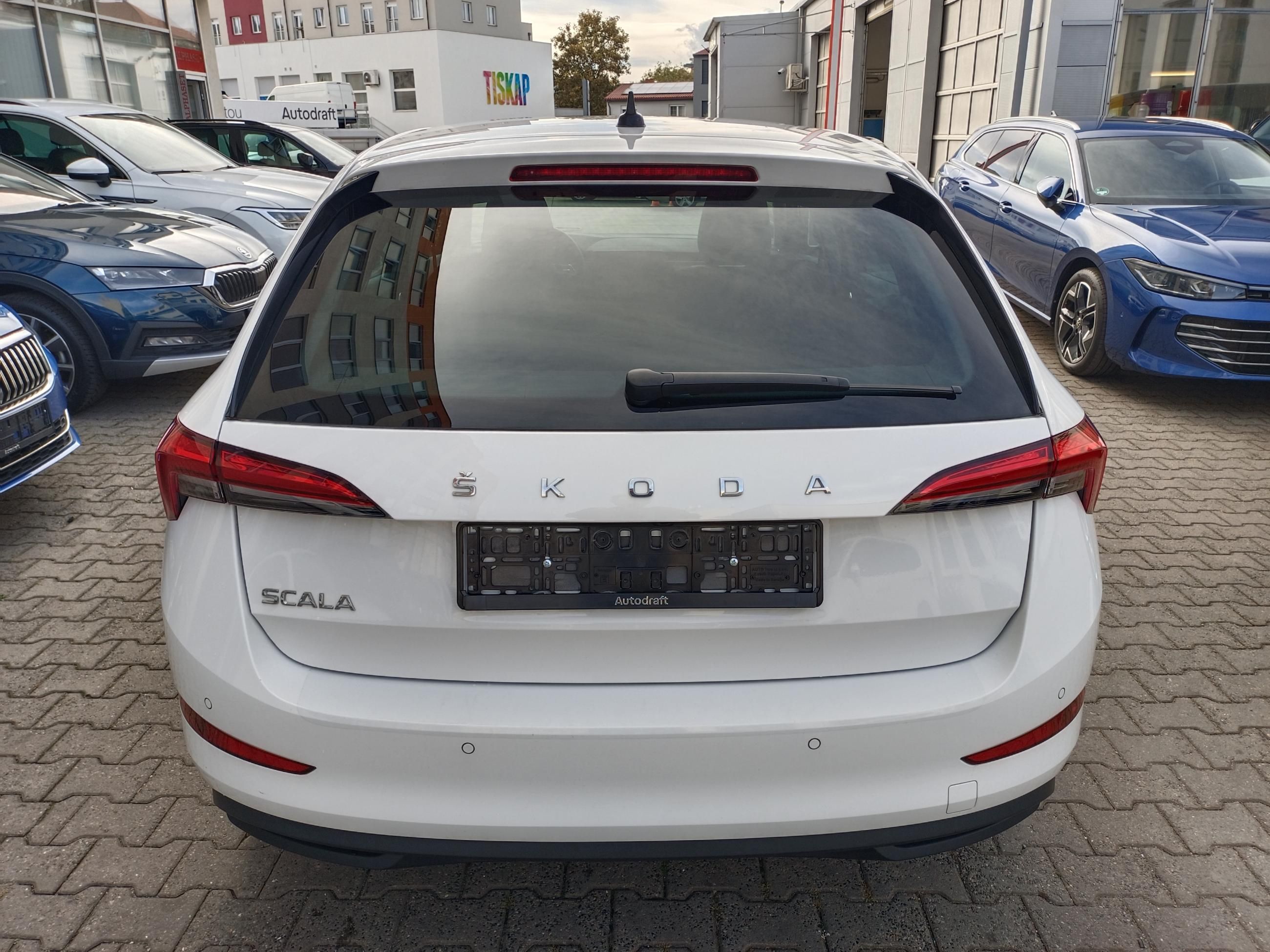 Škoda Scala, Style 1.5 TSI 110kW / Kamera - fotka 5