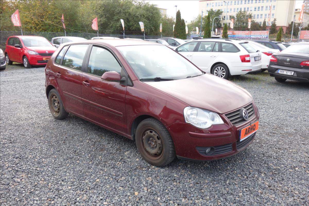 Volkswagen Polo, 1,2 i, ČR, SERV.KN., COMFORT.