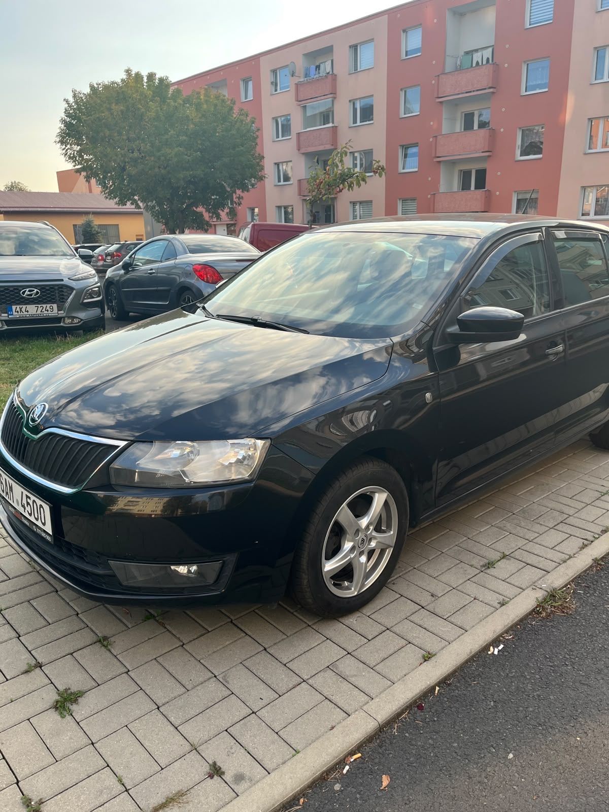 Škoda Rapid, Škoda Rapid 1.6 - fotka 3