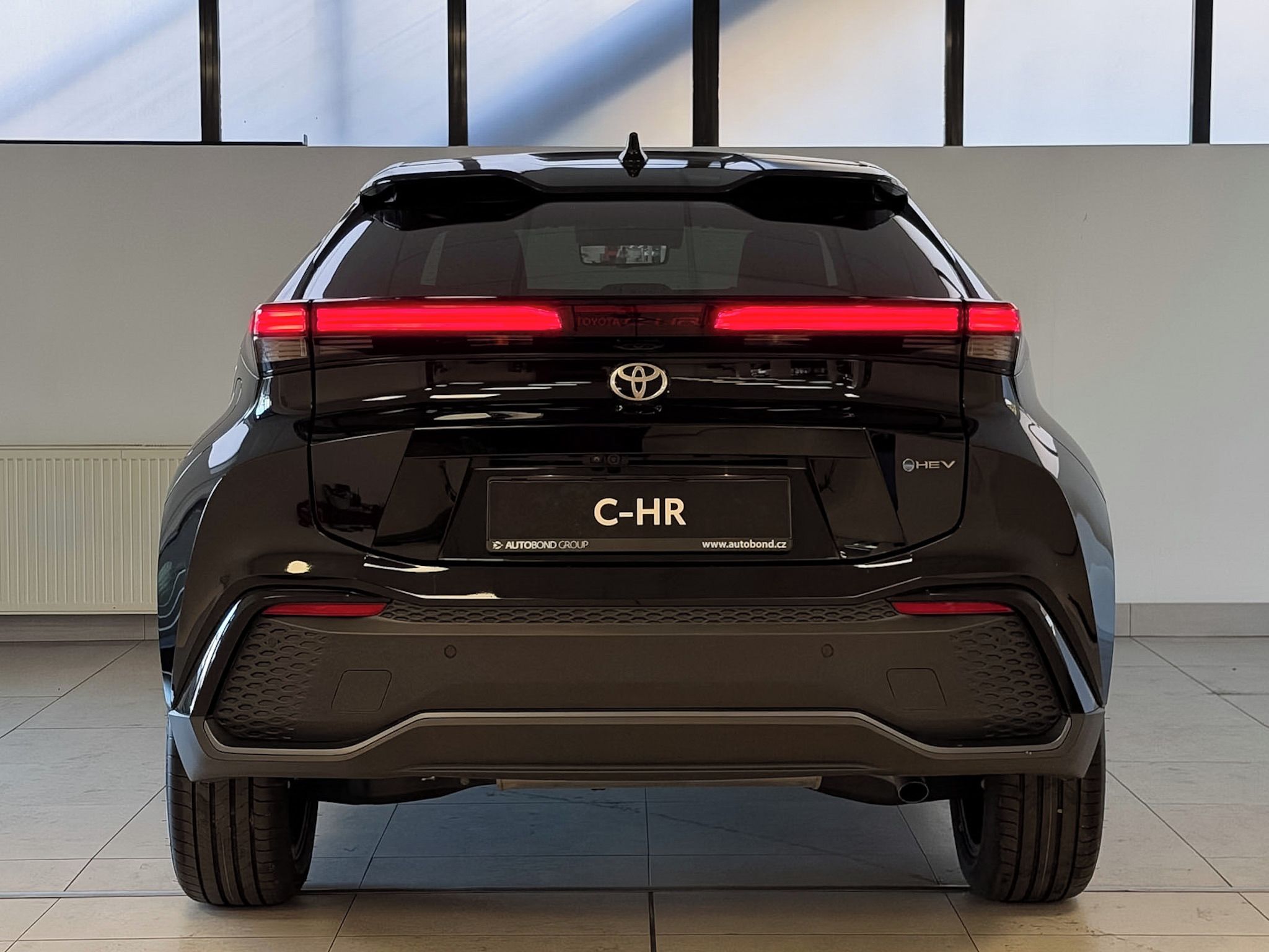 Toyota C-HR, Toyota C-HR, 2.0 HEV Prem. Ed. - fotka 5