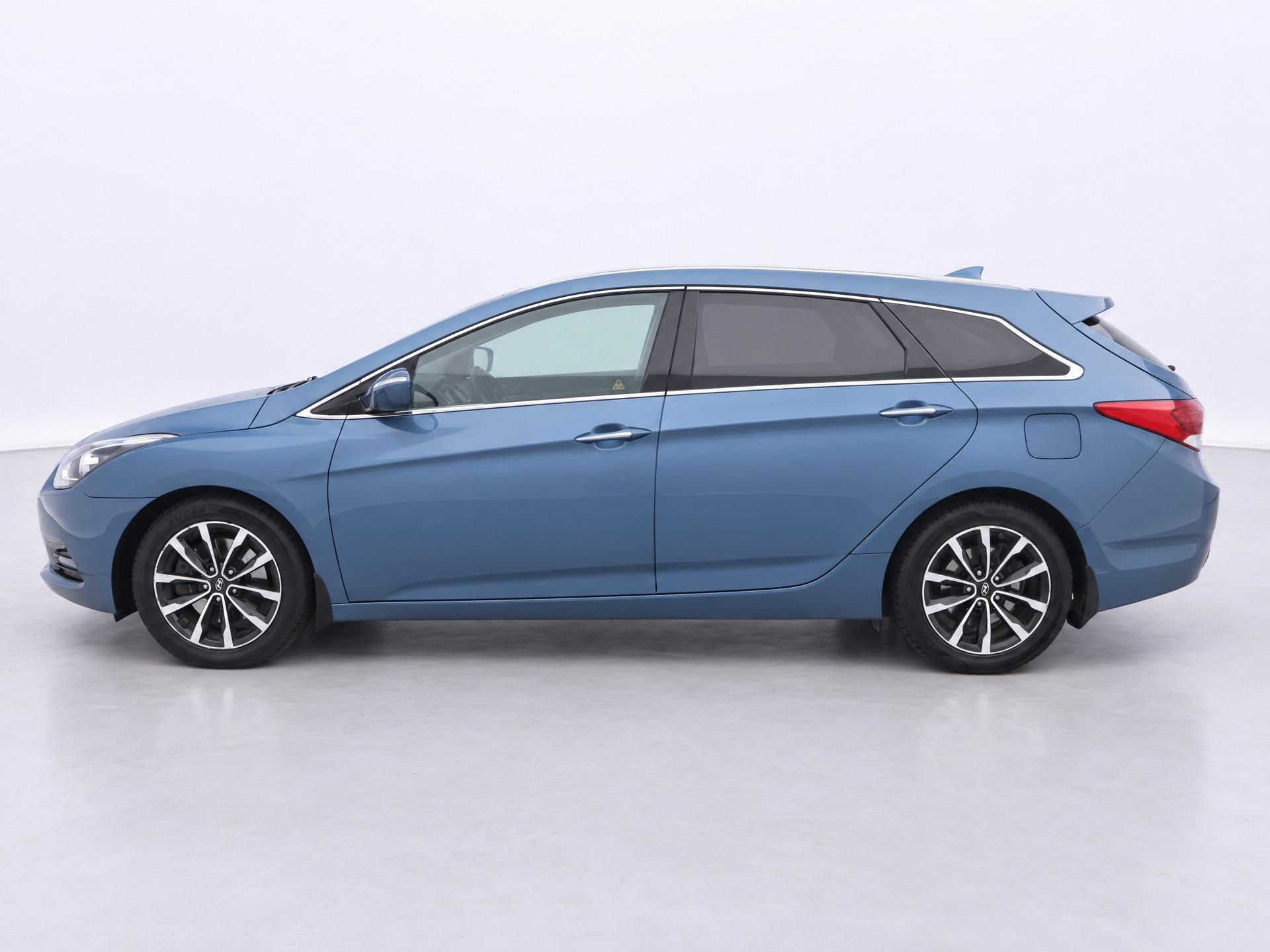 Hyundai i40, 1,7 CRDi 104kW Aut. CZ Premium - fotka 4