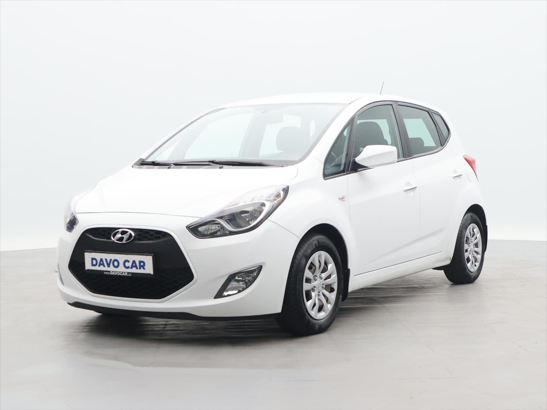 Hyundai ix20, 1,4 CVVT 66kW Trikolor CZ - fotka 3
