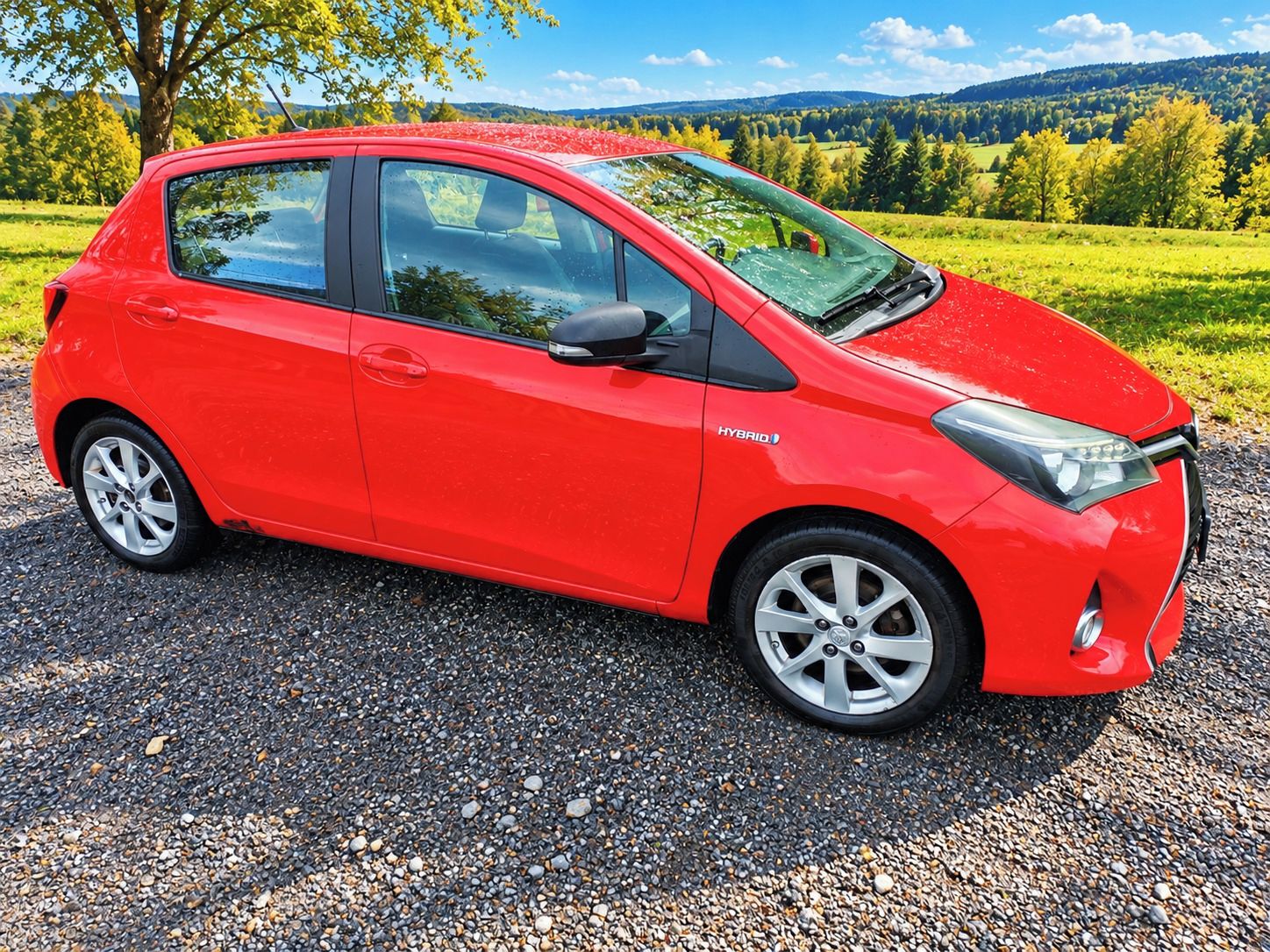 Toyota Yaris, 1.5 Hybrid, Automat 1. MAJ.ČR - fotka 6