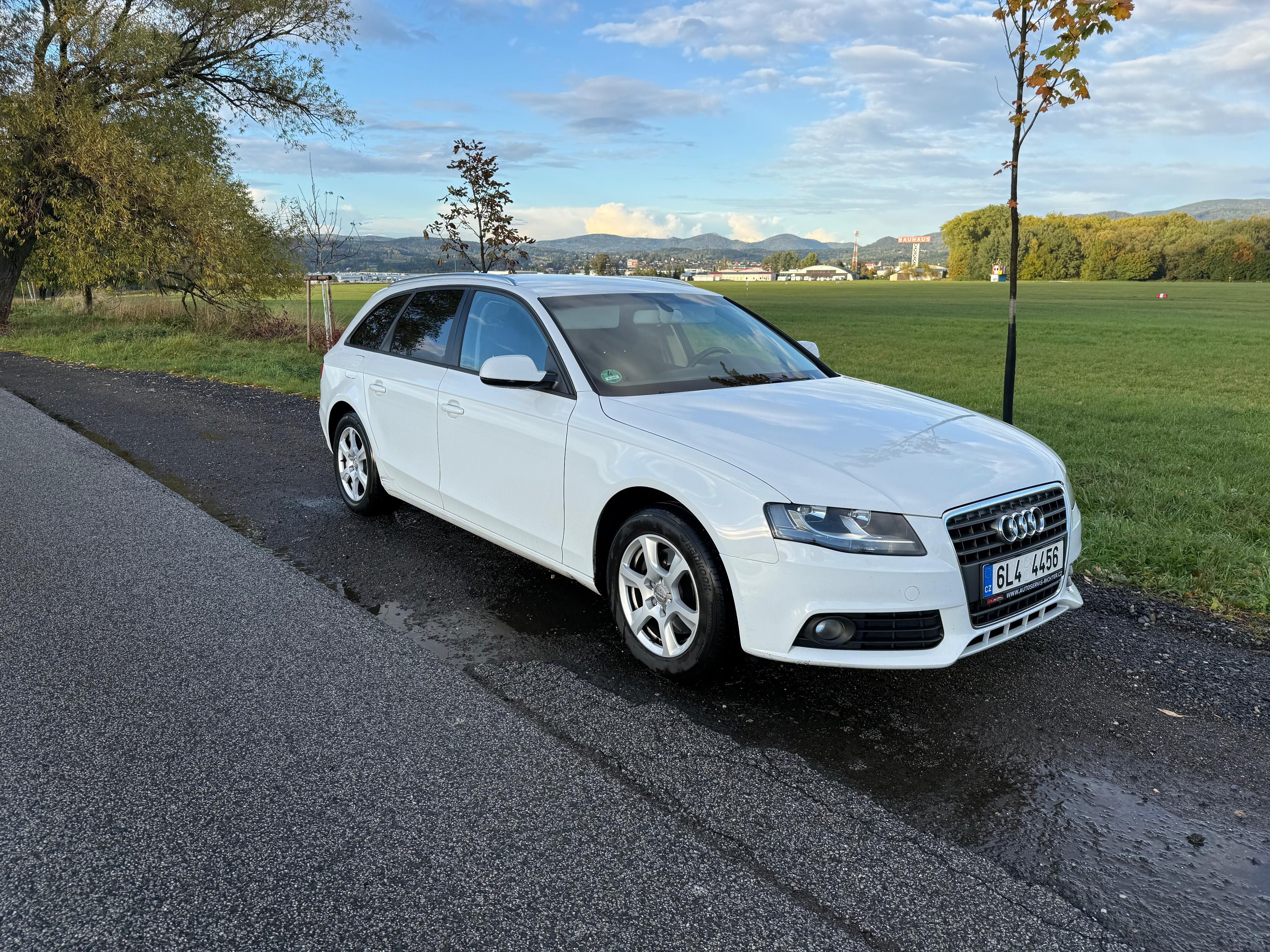 Audi A4, 1.8 TFSI - fotka 4