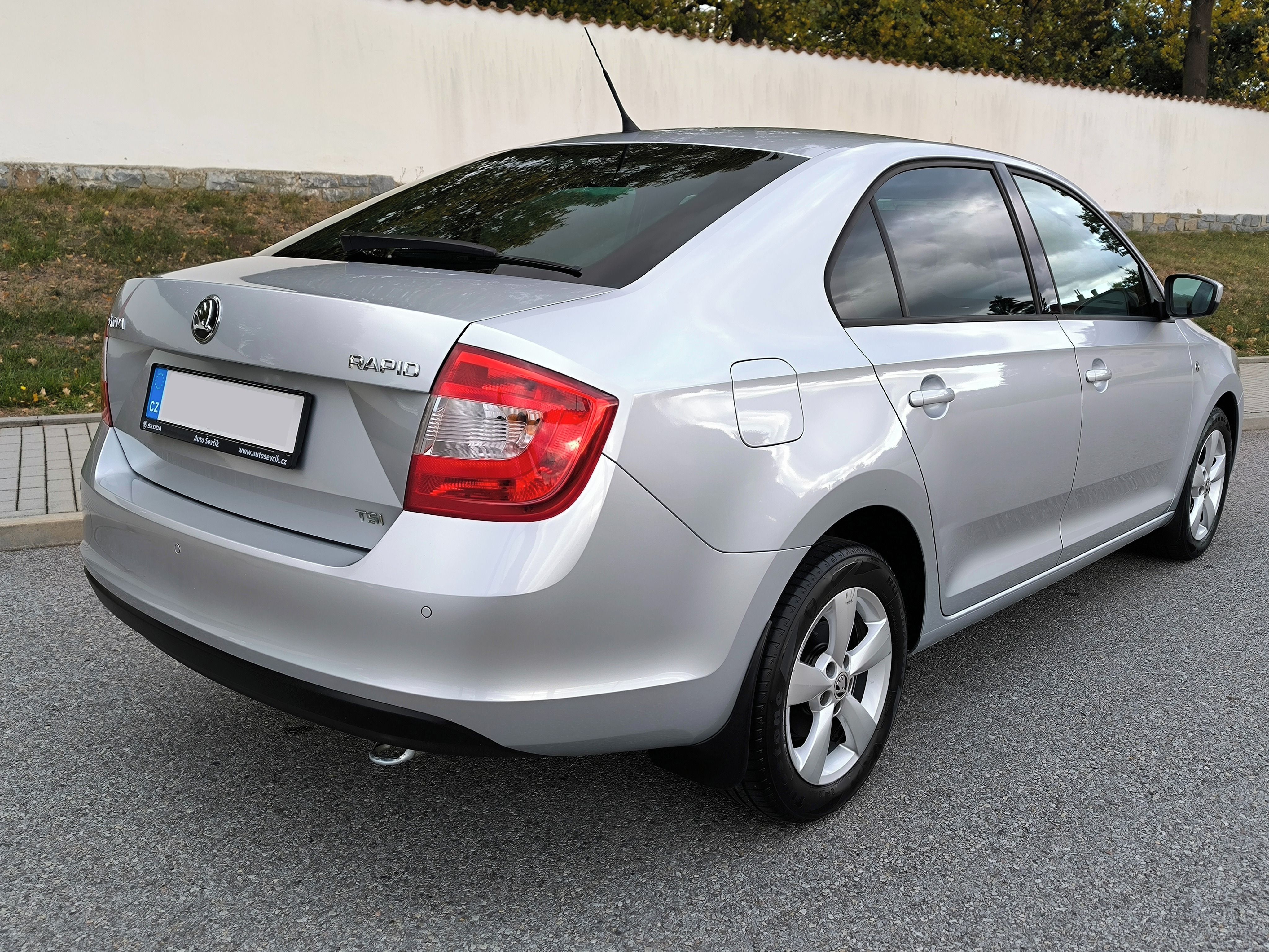 Škoda Rapid, 1.2 TSI - VÝBORNÝ STAV - fotka 6