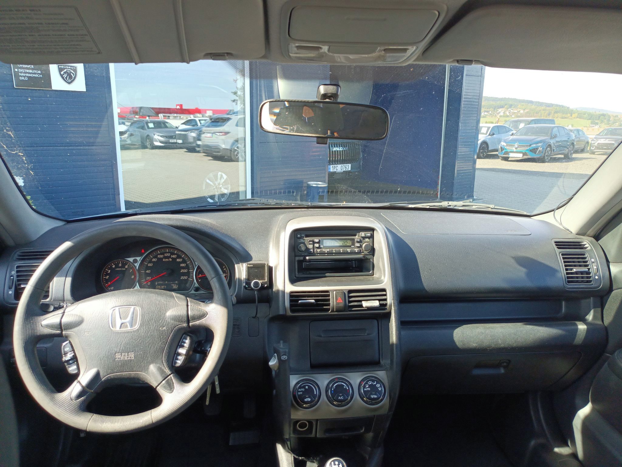 Honda CR-V, 2,0 i-VTEC 4x4 Elegance - fotka 2