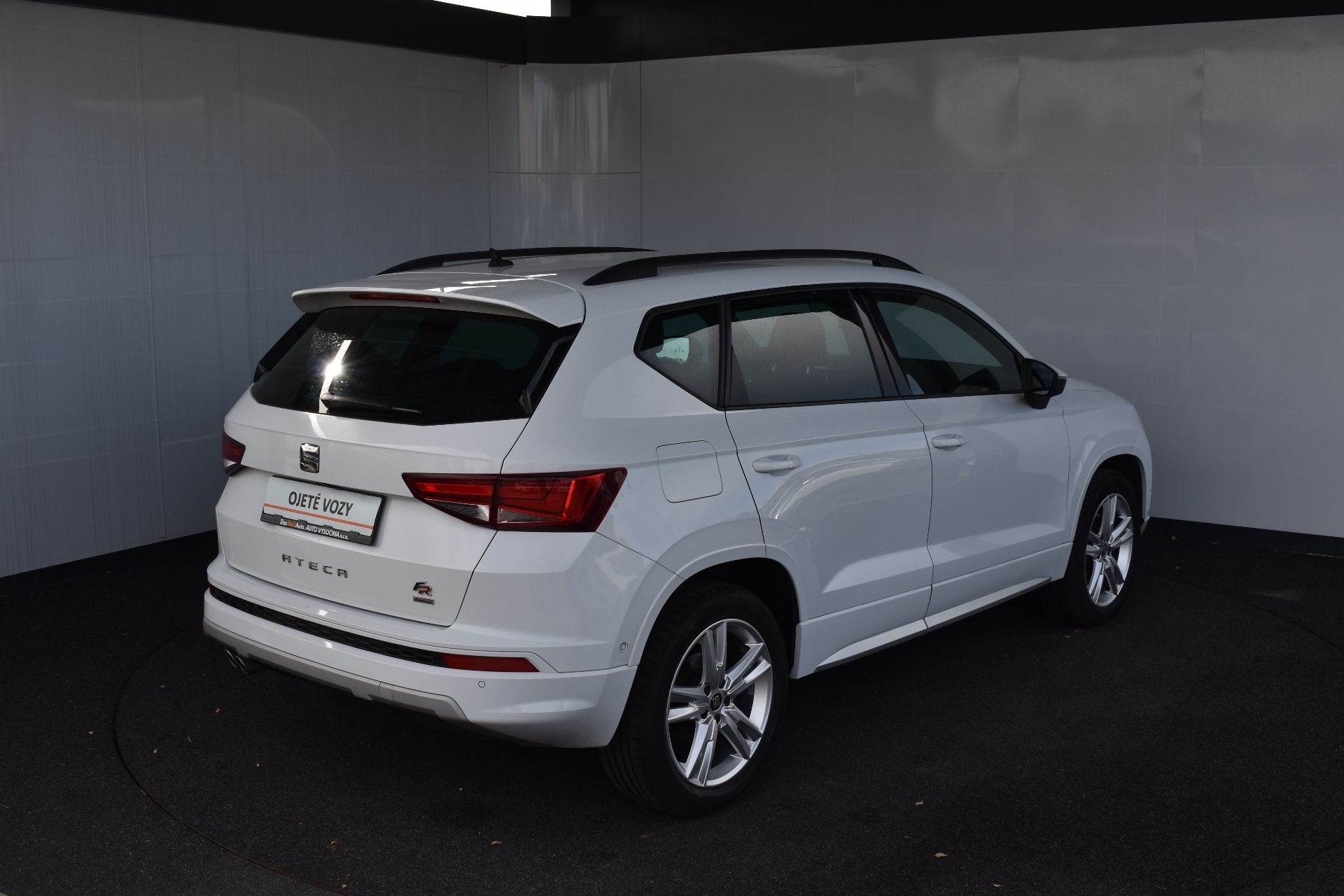 Seat Ateca, FR 2.0TSI 140kW DSG 4x4 - fotka 2