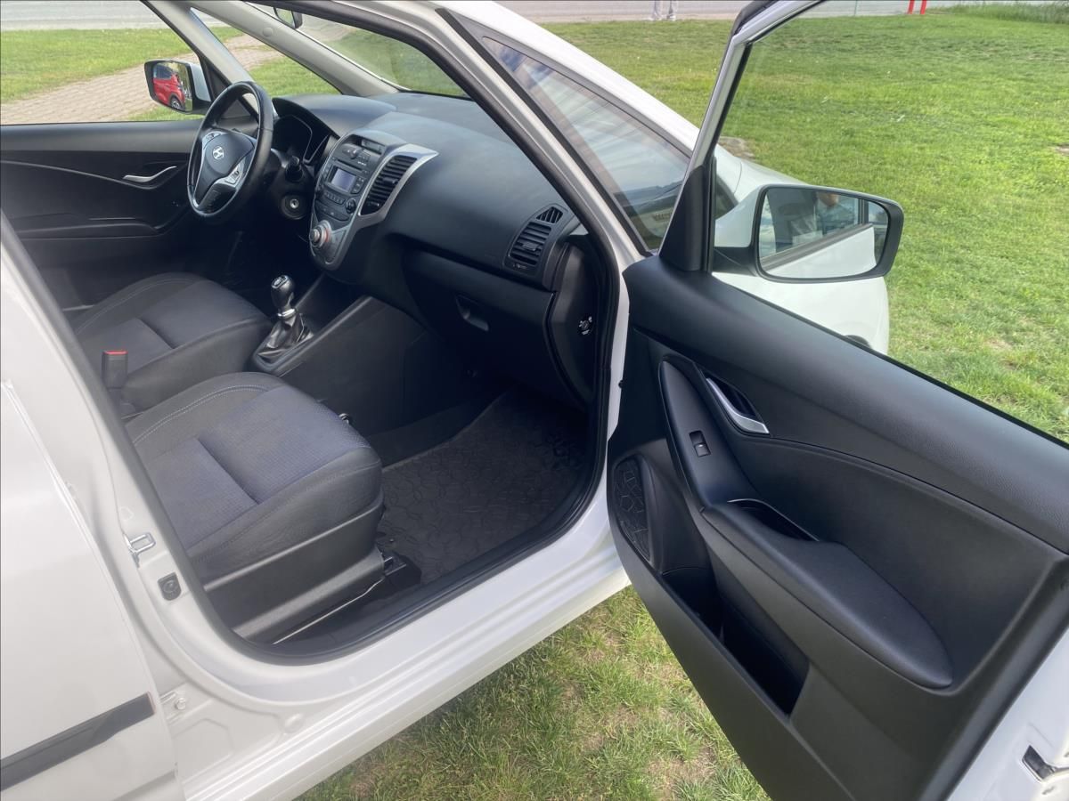Hyundai ix20, 1,4   ix 20 CVVT TRICOLOR - fotka 5