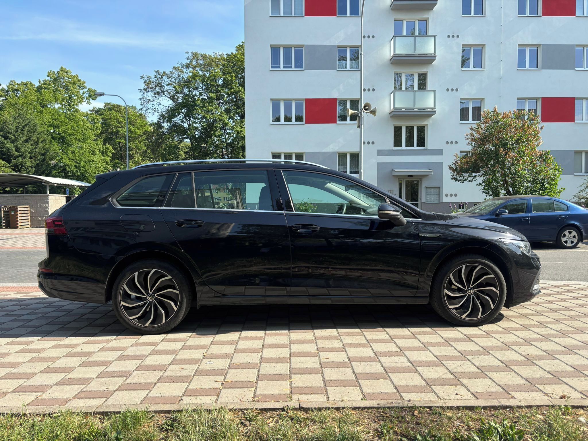 Volkswagen Golf, VW Golf8, Variant,1,5TSI, 96kW - fotka 5