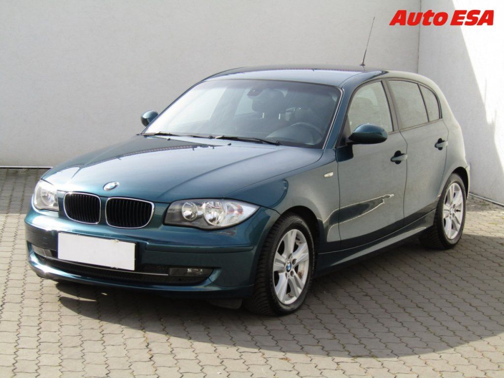 BMW Řada 1, 2.0D - fotka 3
