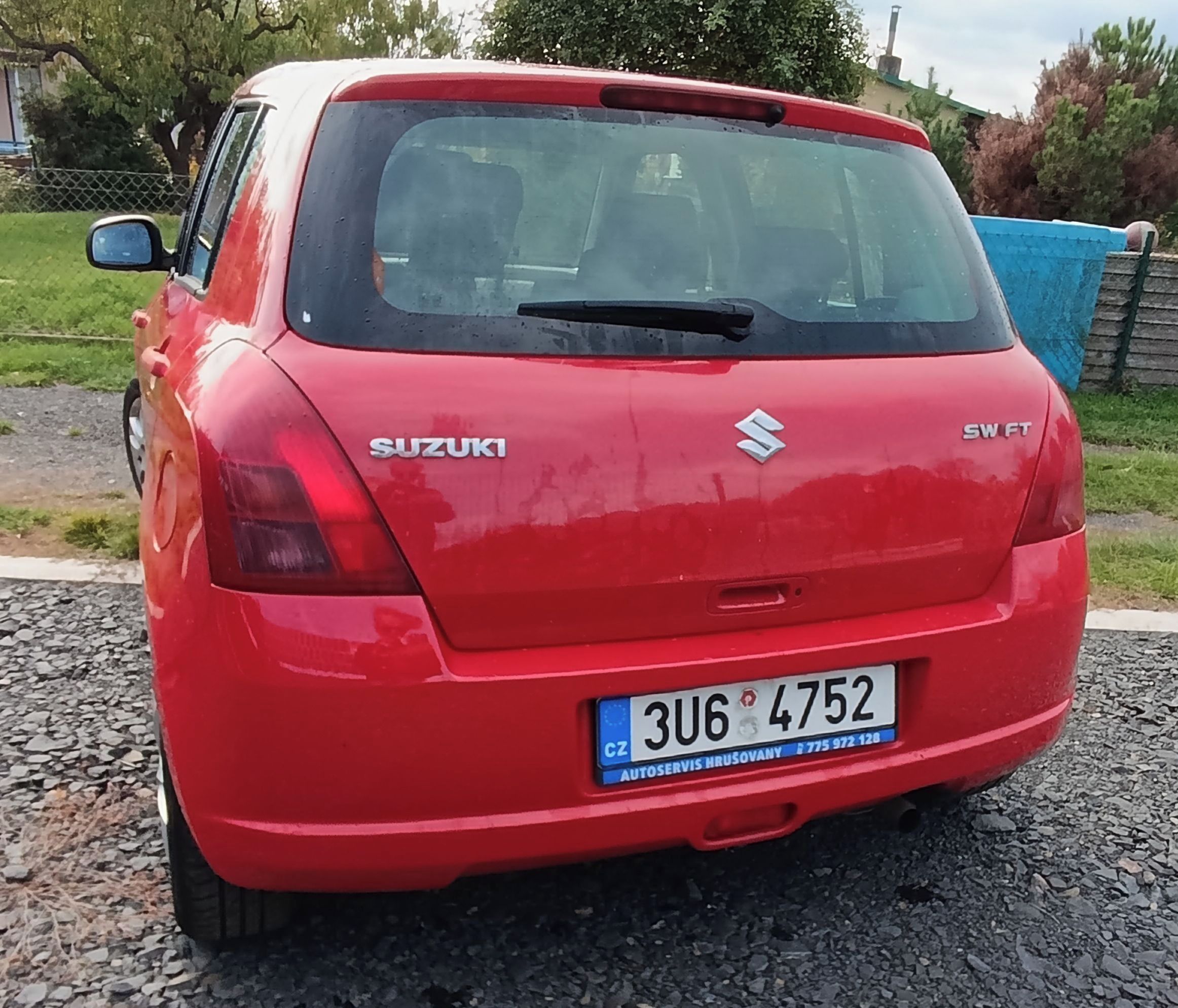 Suzuki Swift, 1.3 GLX plná výbava 2x ALU 15" - fotka 4