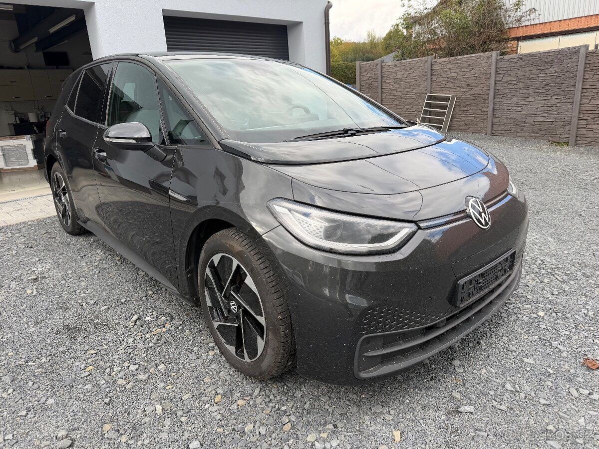 Volkswagen ID.3, 1.ST 62KWH 150 KW MATRIX TAŽNÉ - fotka 2