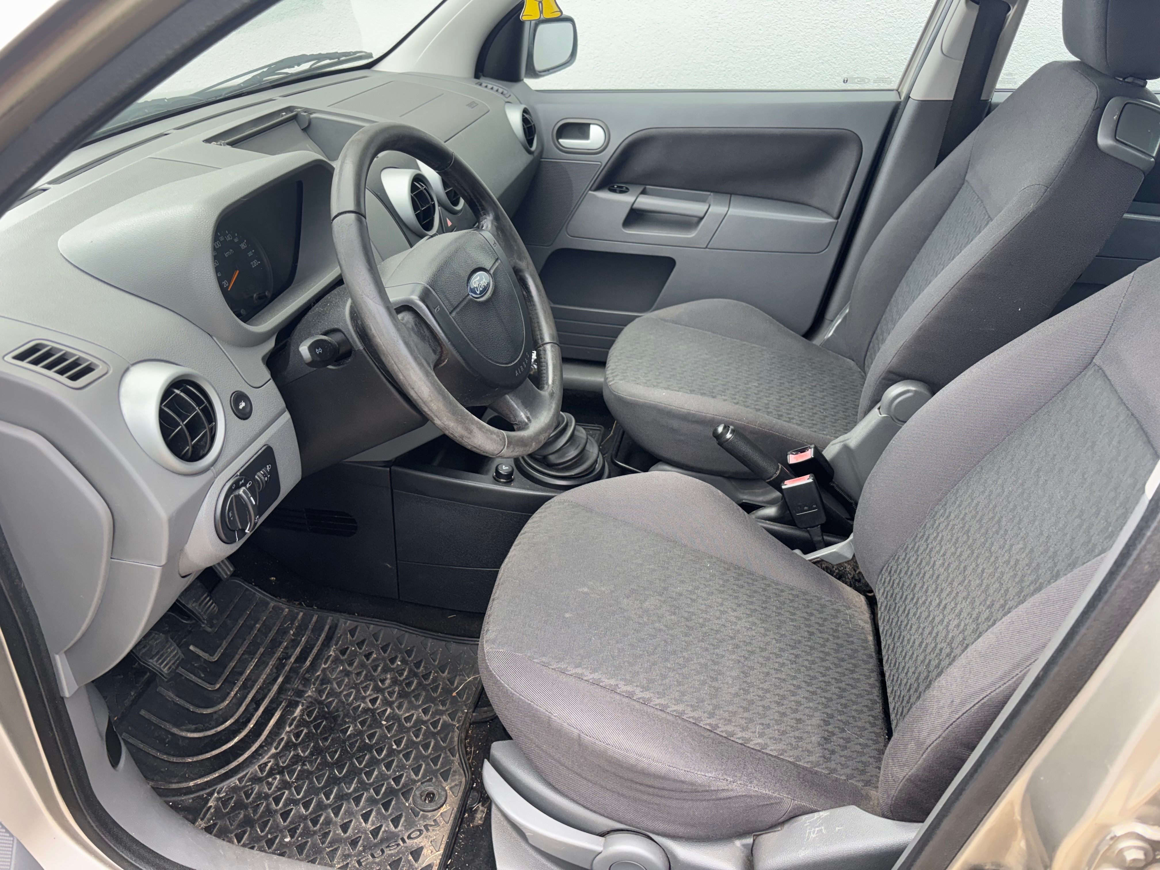 Ford Fusion - fotka 5