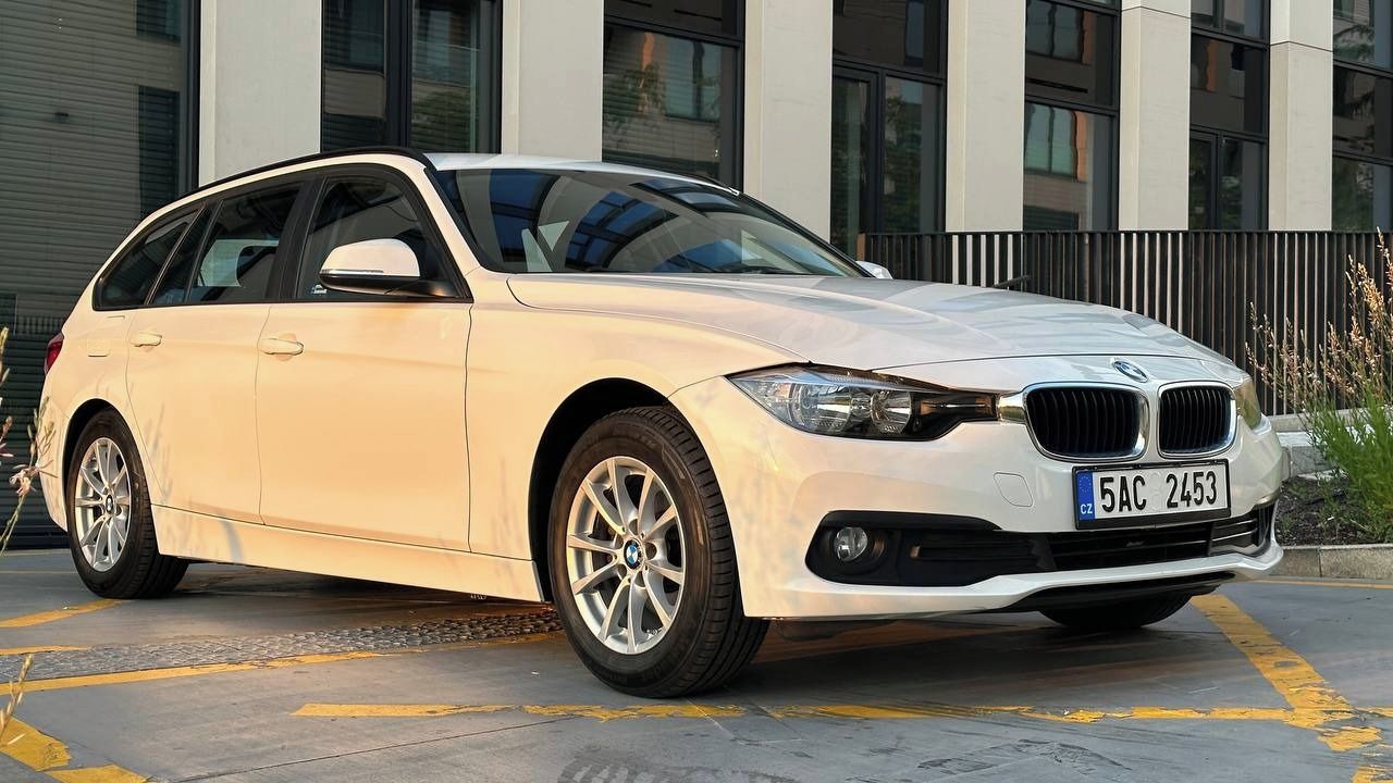 BMW Řada 3, 2.0 TDI - Servisováno - fotka 2