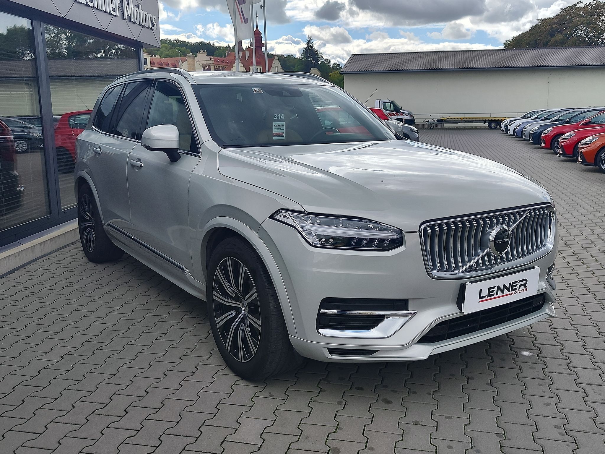 Volvo XC90, B5 2.0/173kW Inscription AT - fotka 3