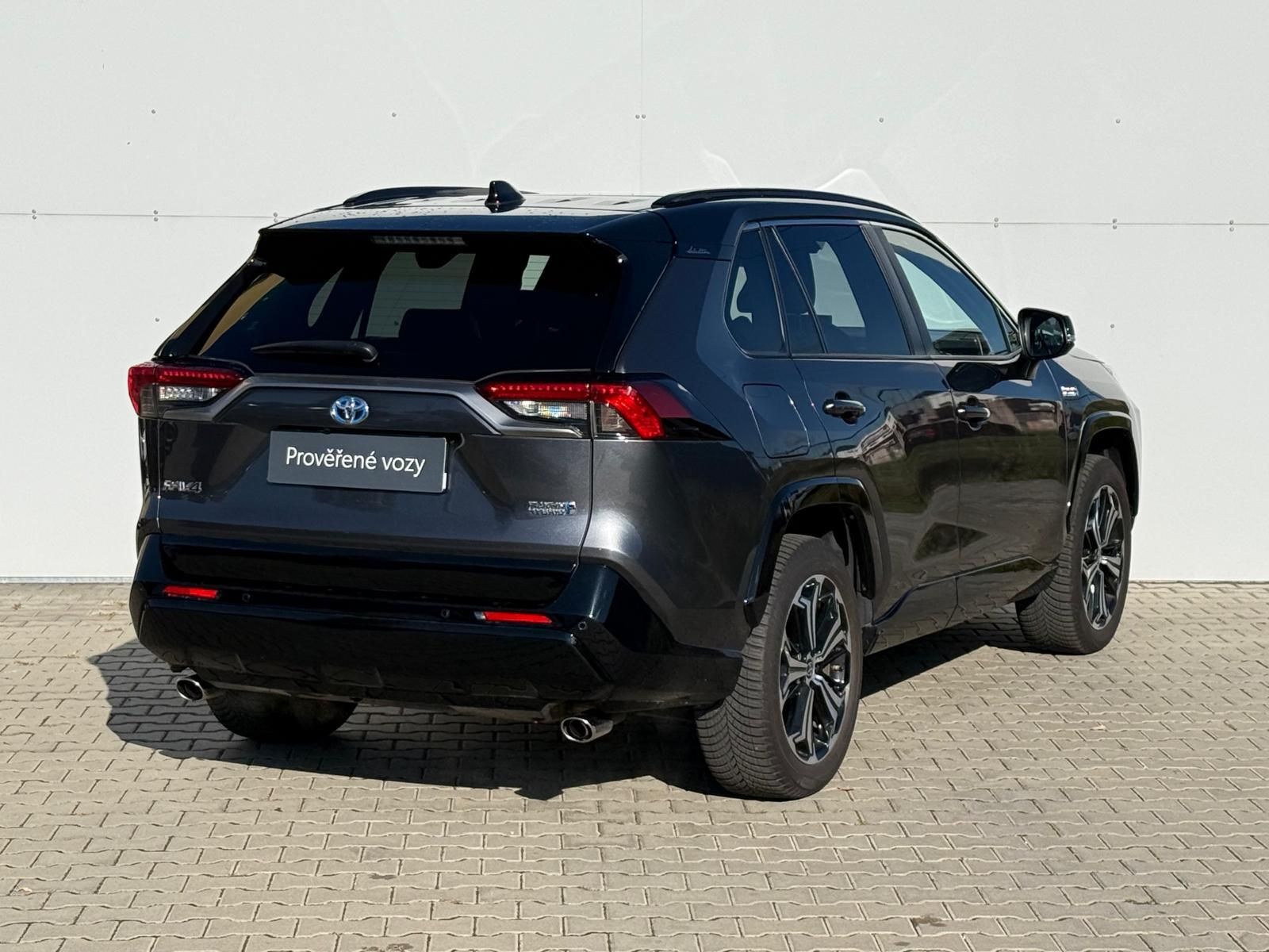 Toyota Rav4, 2.5 PHEV e-CVT Selection VIP A - fotka 2