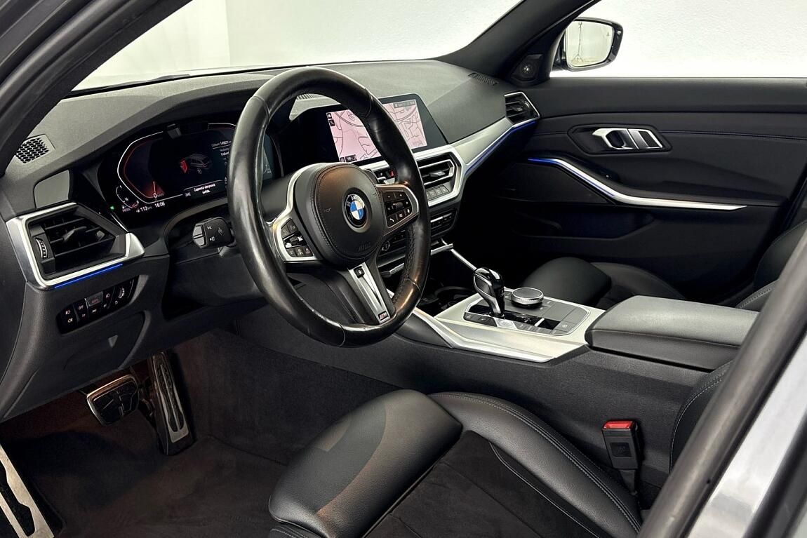 BMW Řada 3, 320d xDrive - fotka 6
