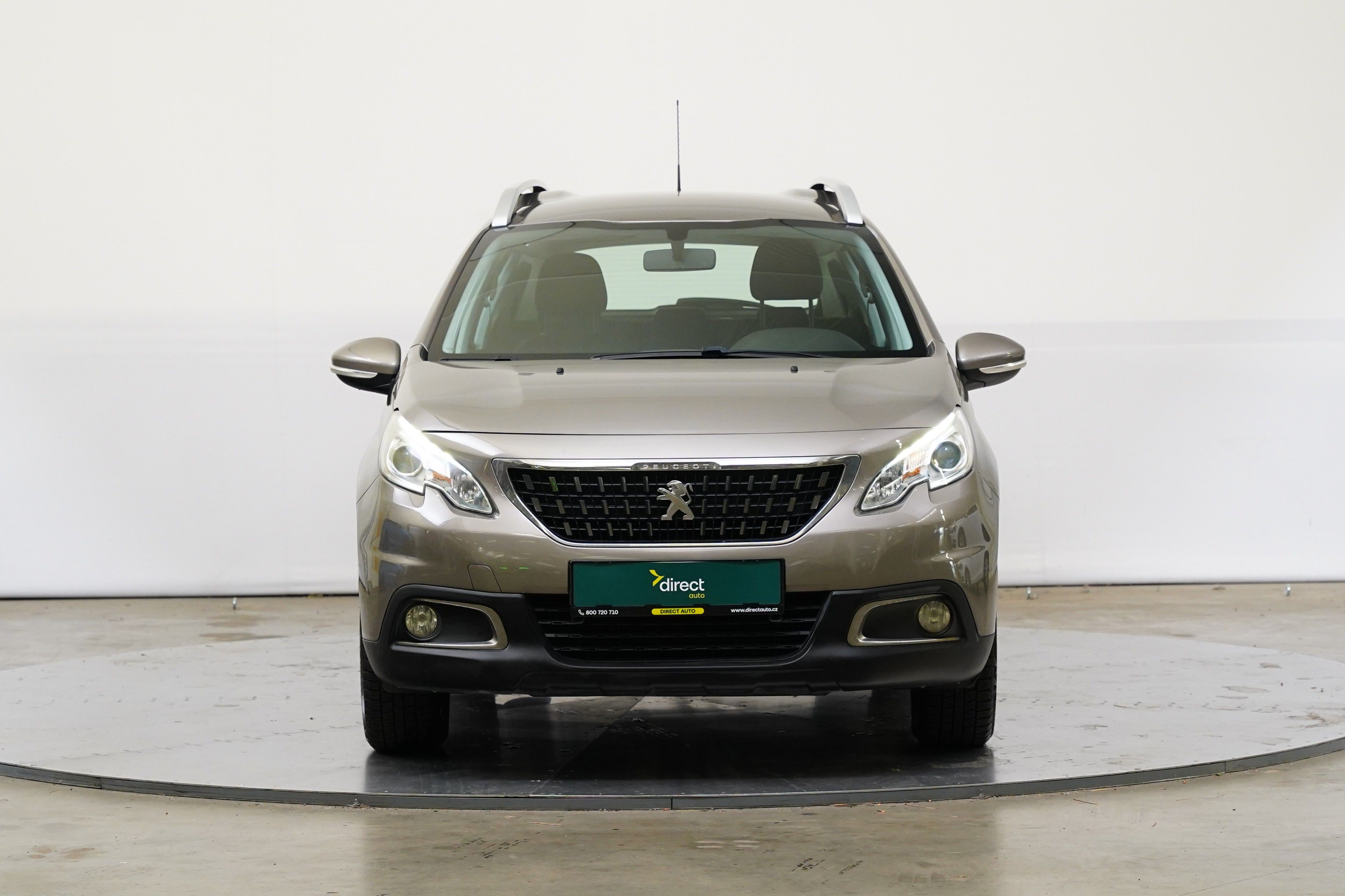 Peugeot 2008, 1.2 PureTech 81 kW - fotka 4