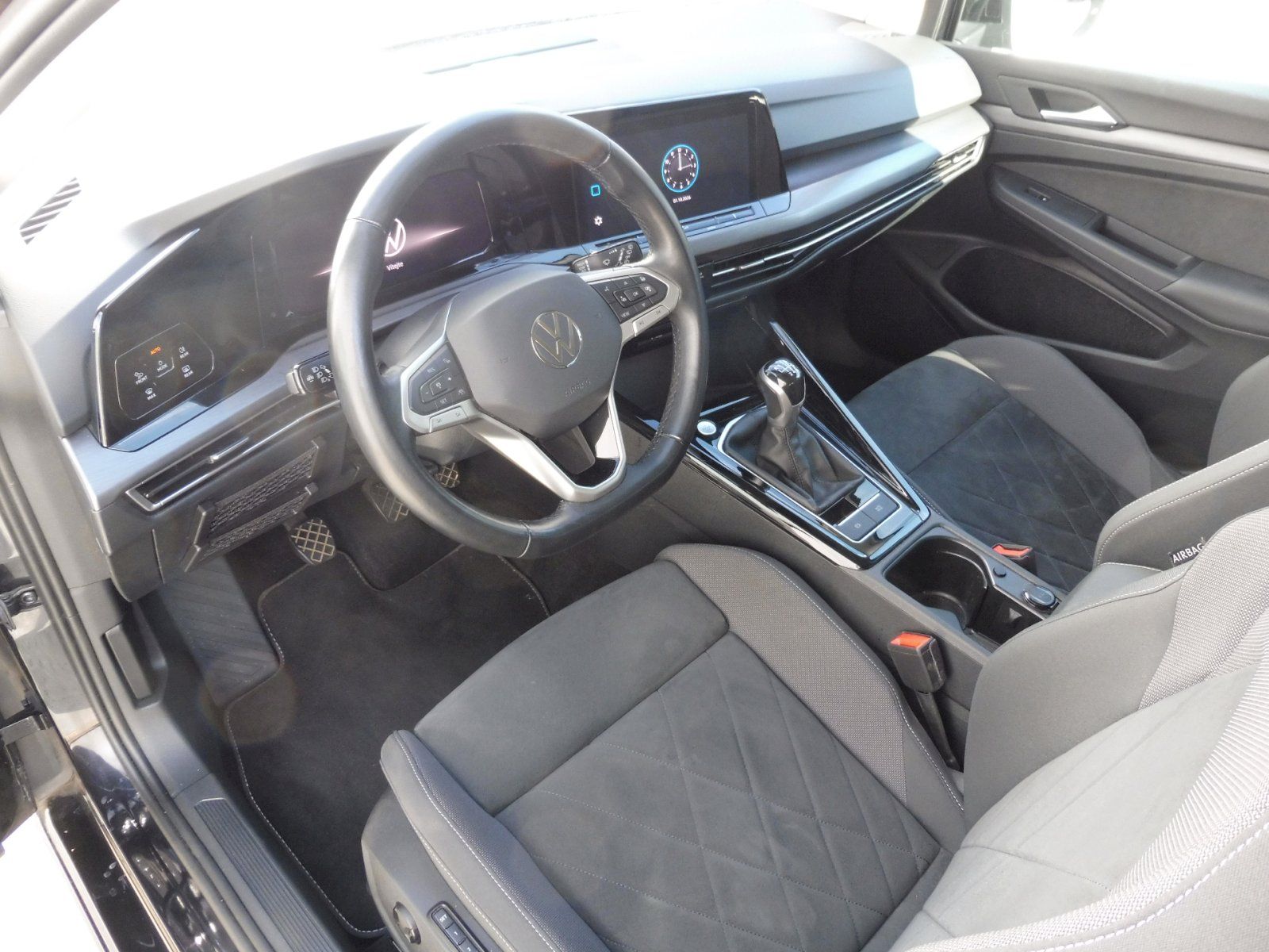 Volkswagen Golf, Style 1,5 TSI 96kW - fotka 6