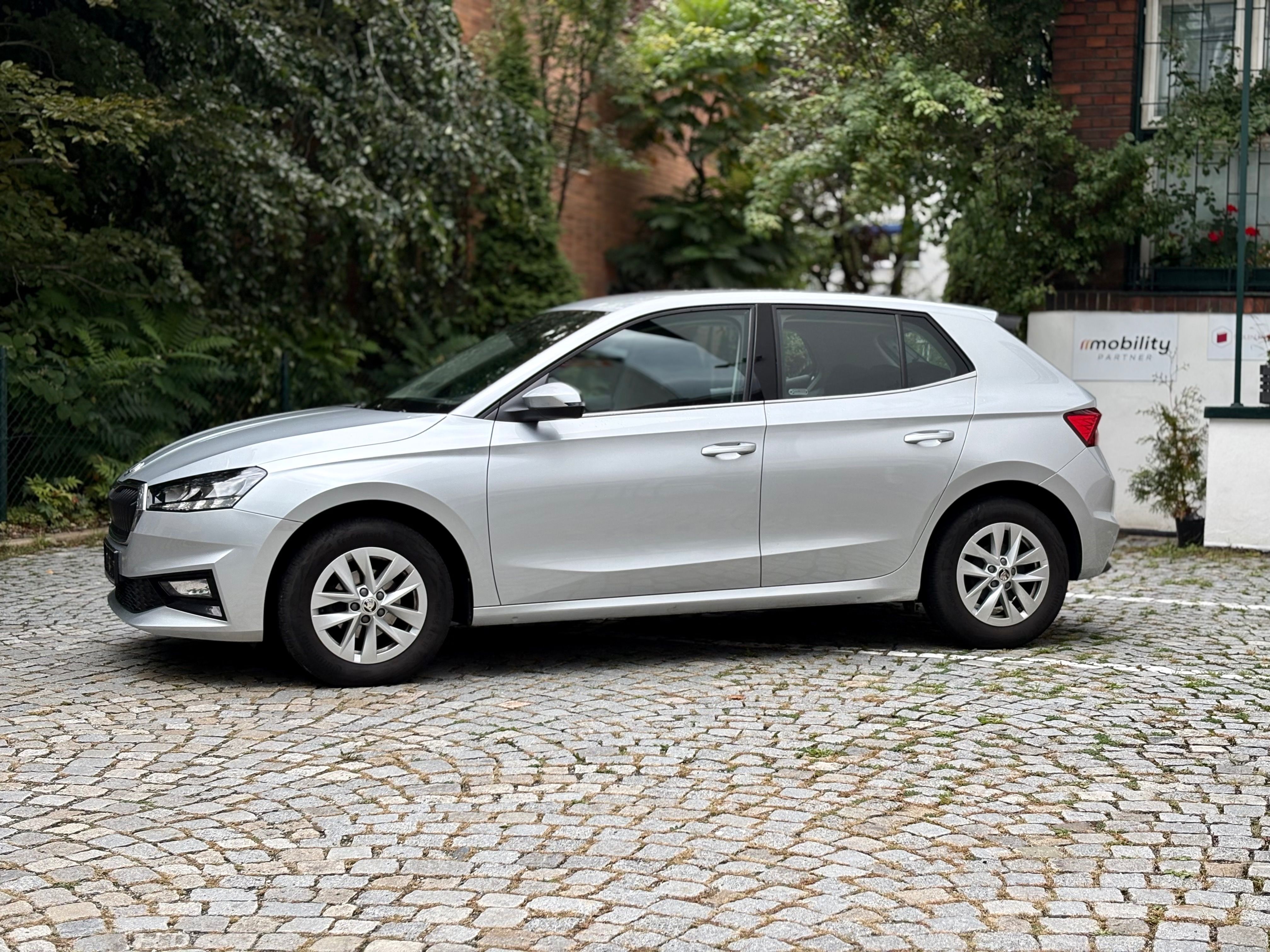 Škoda Fabia, STYLE, 1.0 TSI, 2023, v záruce - fotka 5