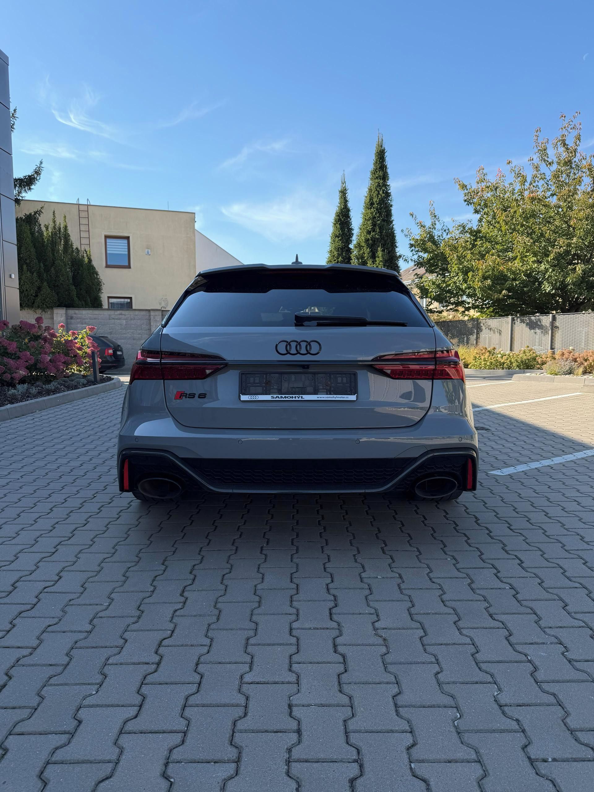 Audi RS6, Avant 441kW Performance CCB - fotka 6
