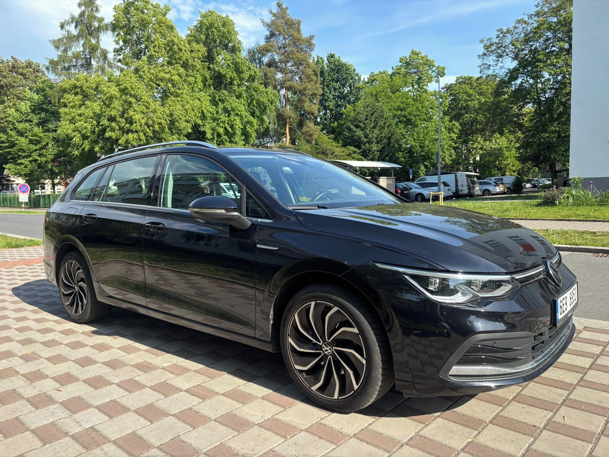 Volkswagen Golf, VW Golf8, Variant,1,5TSI, 96kW - fotka 4