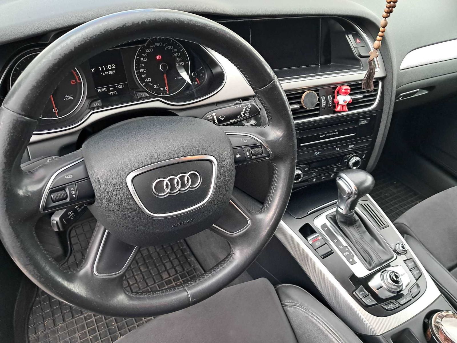 Audi A4, 2.0 TDI, S-Line, 4X4, Automat - fotka 3