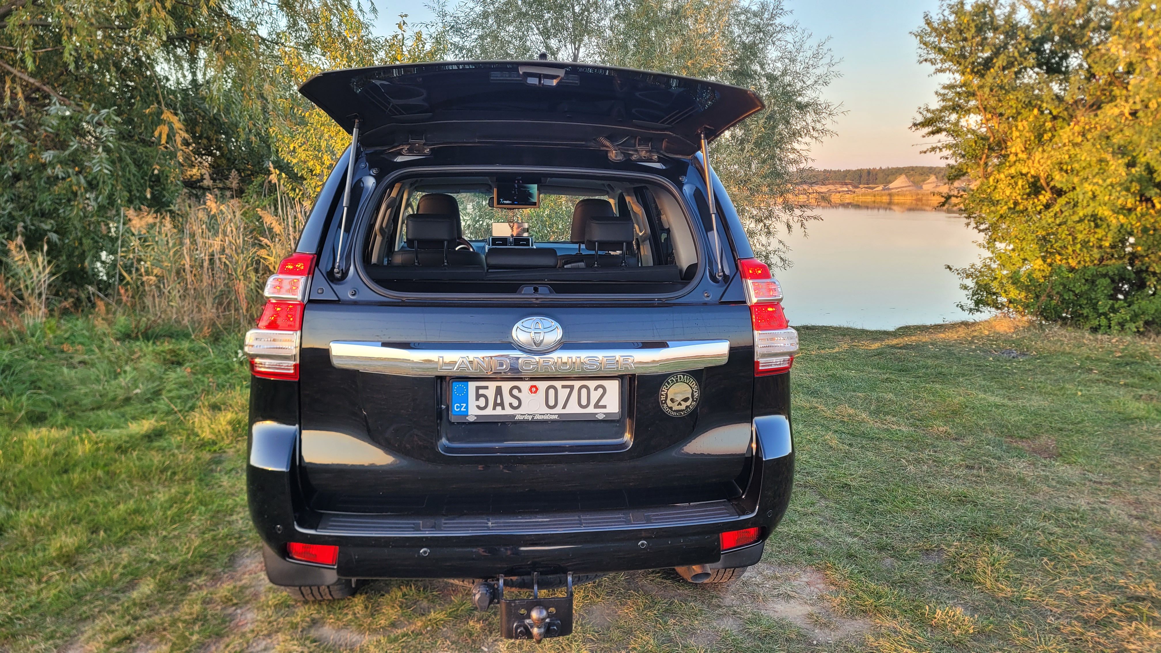 Toyota Land Cruiser, 150 2.8 D-4D ČR Executive VIP - fotka 6