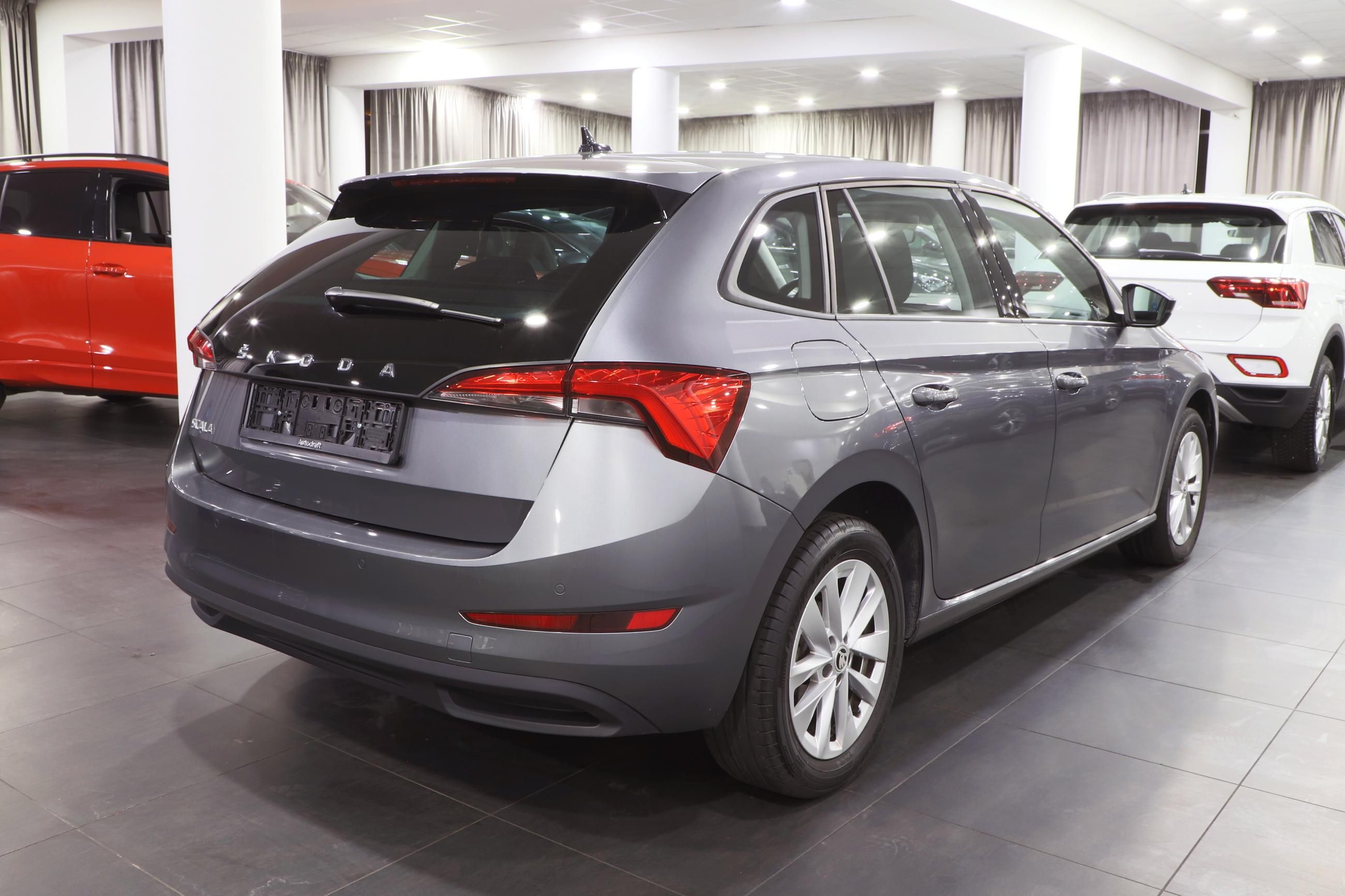 Škoda Scala, 1.5 TSI 110kW / Záruka - fotka 3