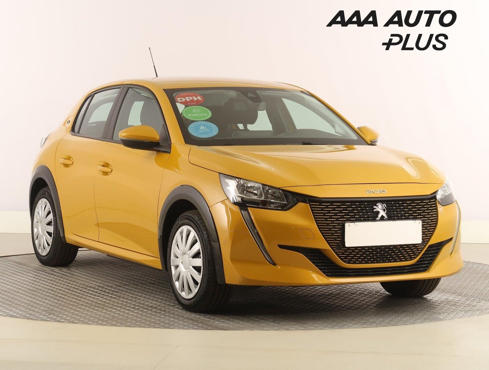 Peugeot 208, 50 kWh, SoH 93%, Active