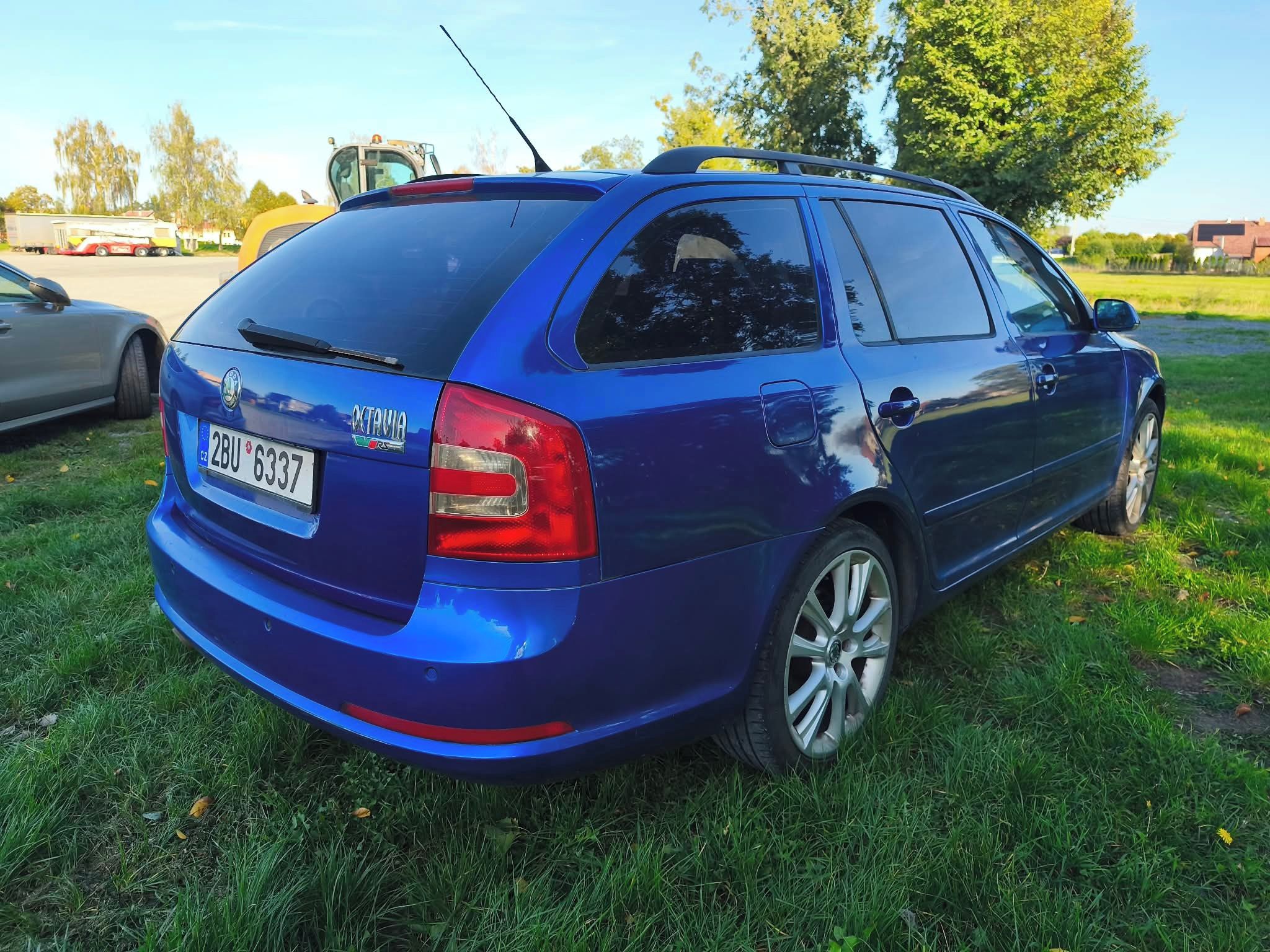 Škoda Octavia, Škoda Octavia 2.0TDI RS 125kw - fotka 3