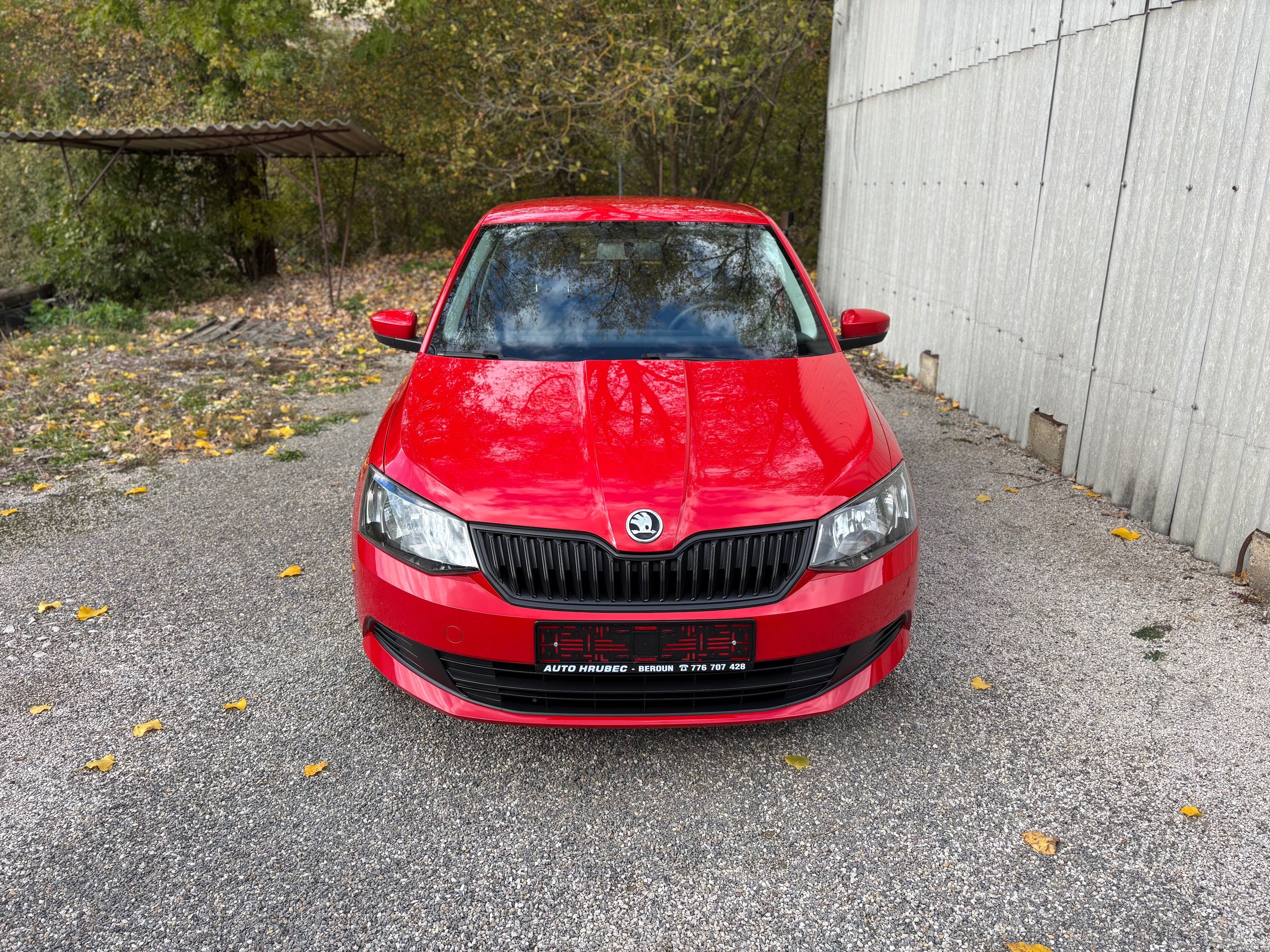 Škoda Fabia, 1.0 MPI NEHAV. ALU PARK.SENZOR - fotka 2
