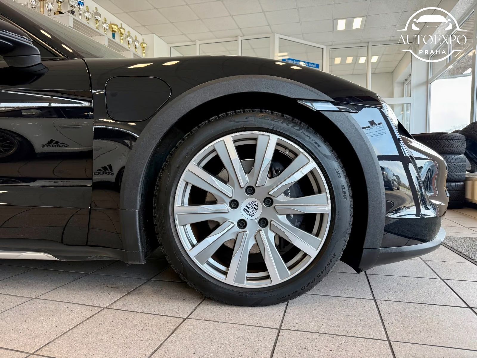 Porsche Taycan, 4 Cross Turismo * - fotka 6