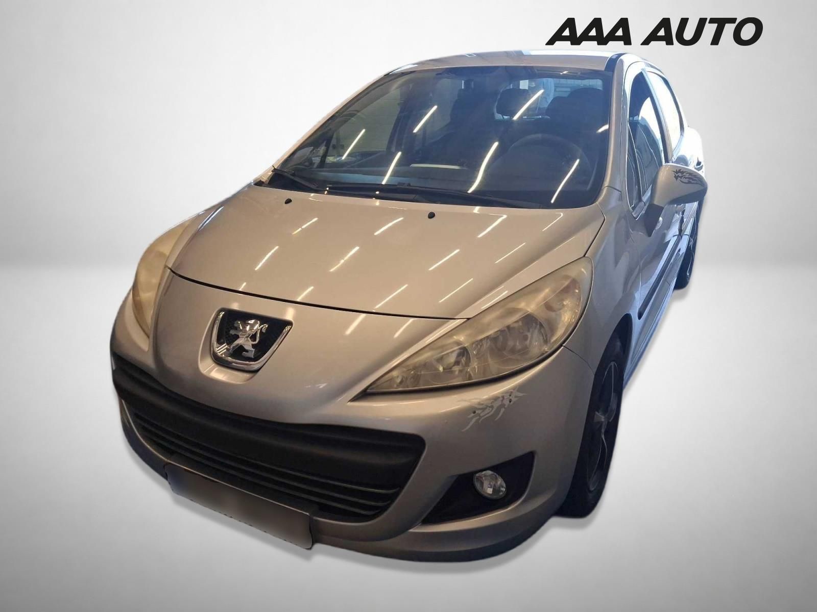 Peugeot 207, 1.4 VTi, po STK, levný provoz