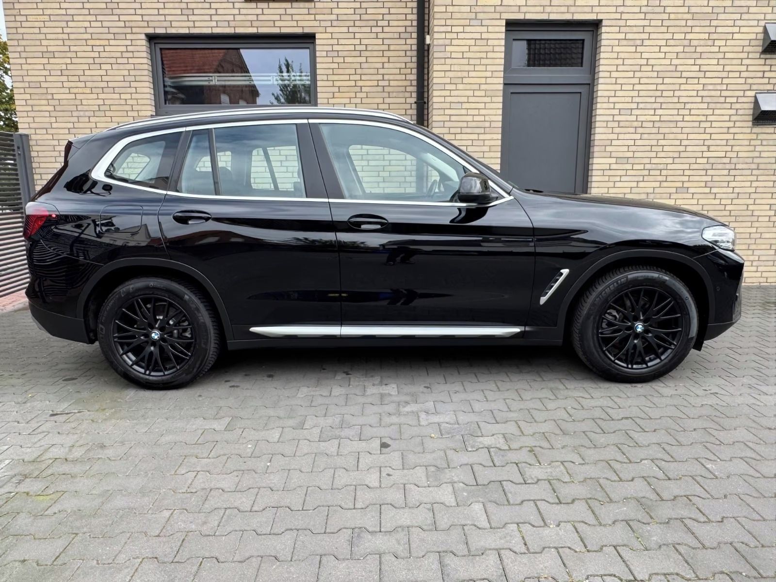 BMW X3, xDrive 20 d*Kůže*Kamera*Navi* - fotka 5