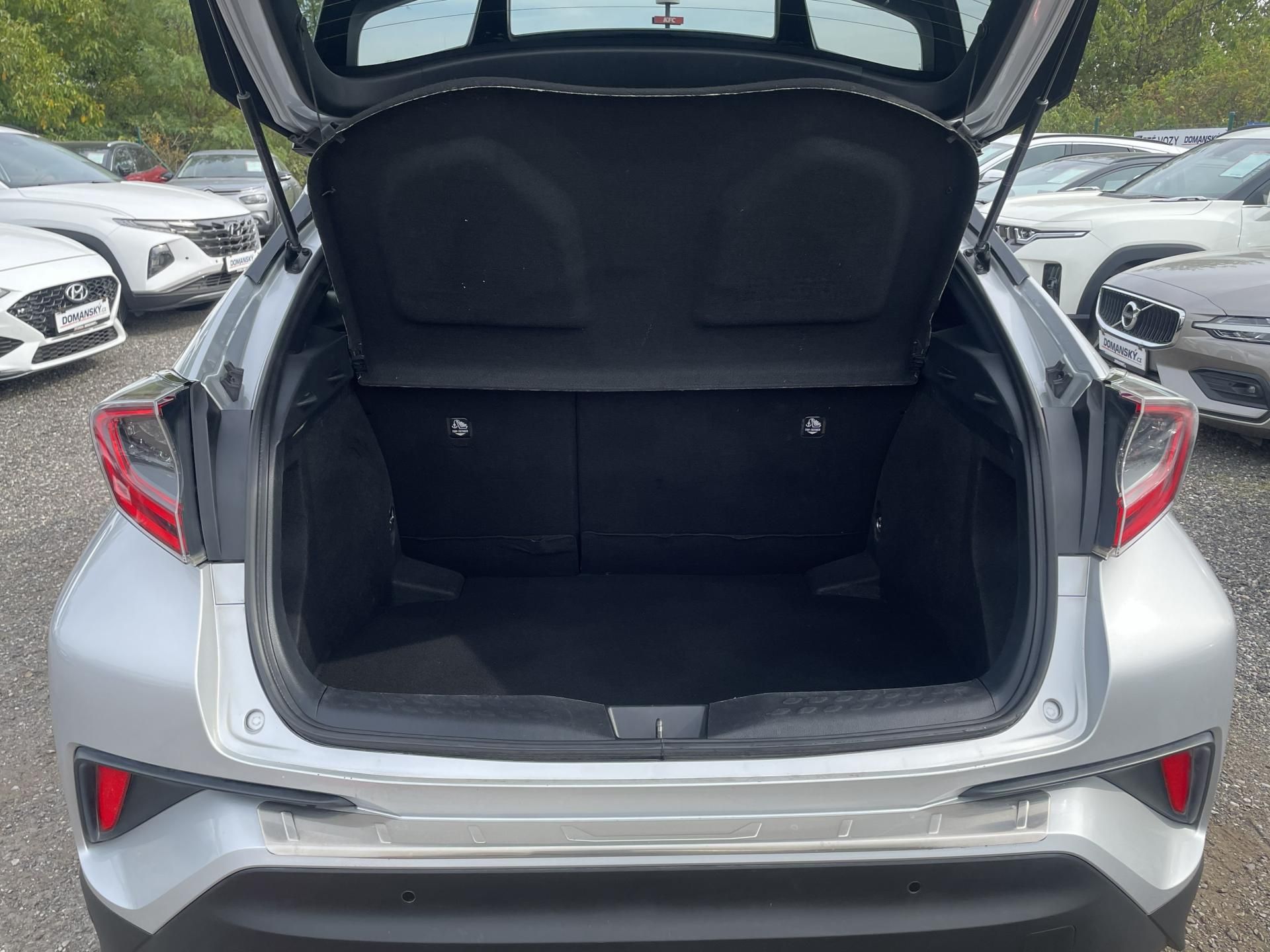 Toyota C-HR, EXECUTIVE LED 1.8 Hyb. 90 kW - fotka 6