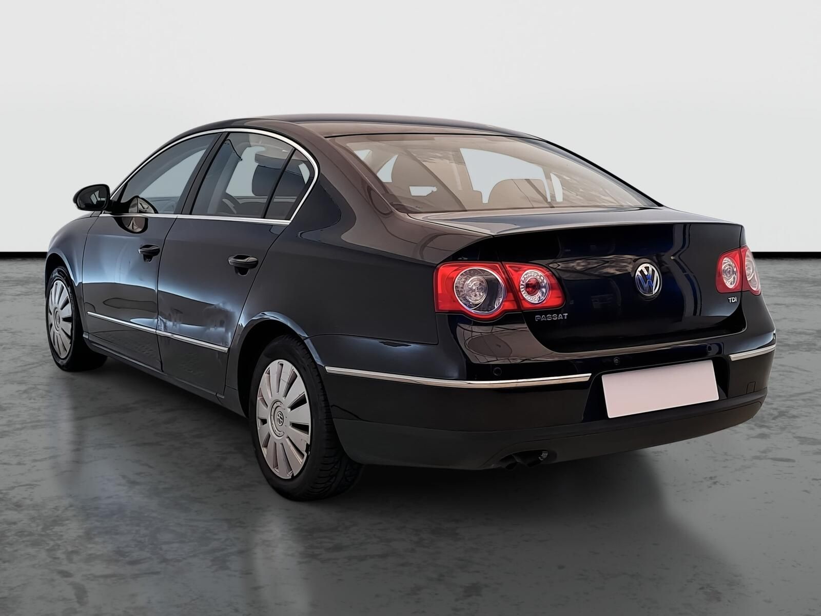 Volkswagen Passat, 1.9 TDI, Automatická klima - fotka 4