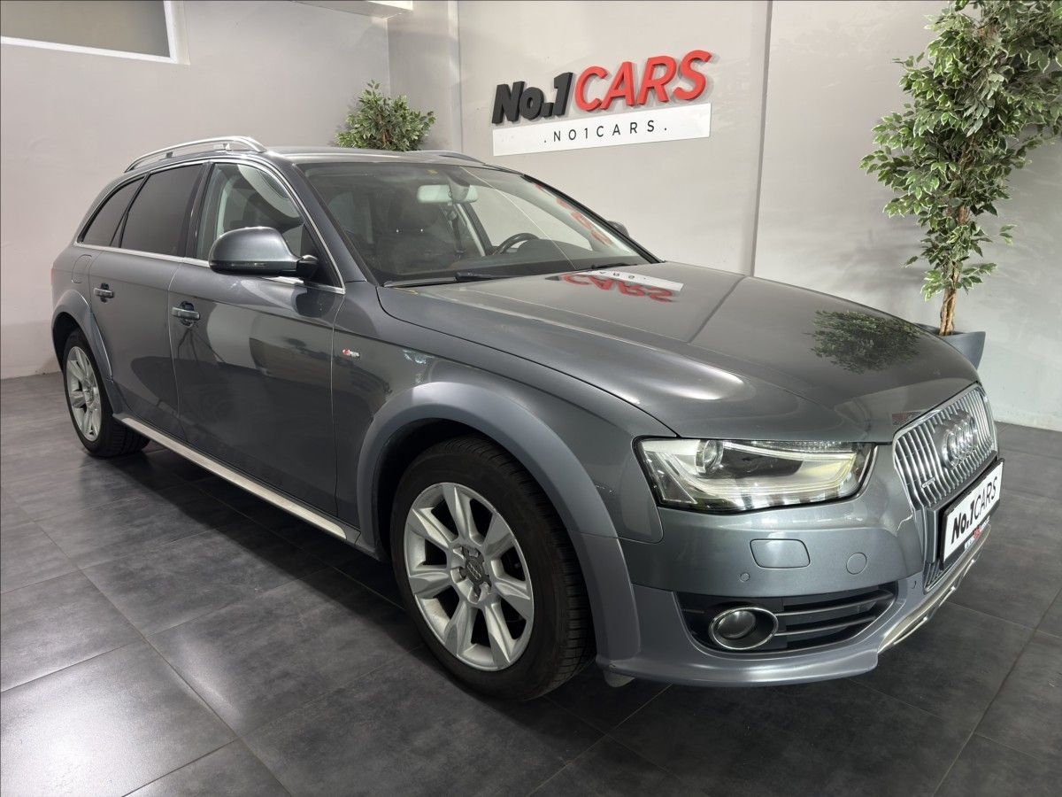 Audi A4 allroad, 3,0   TDI AT 180KW B&O BI-XEN - fotka 2