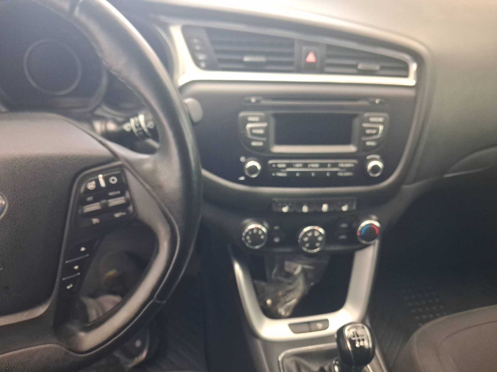 Kia Cee´d, 1.6 GDI, Serv.kniha, Klima - fotka 3