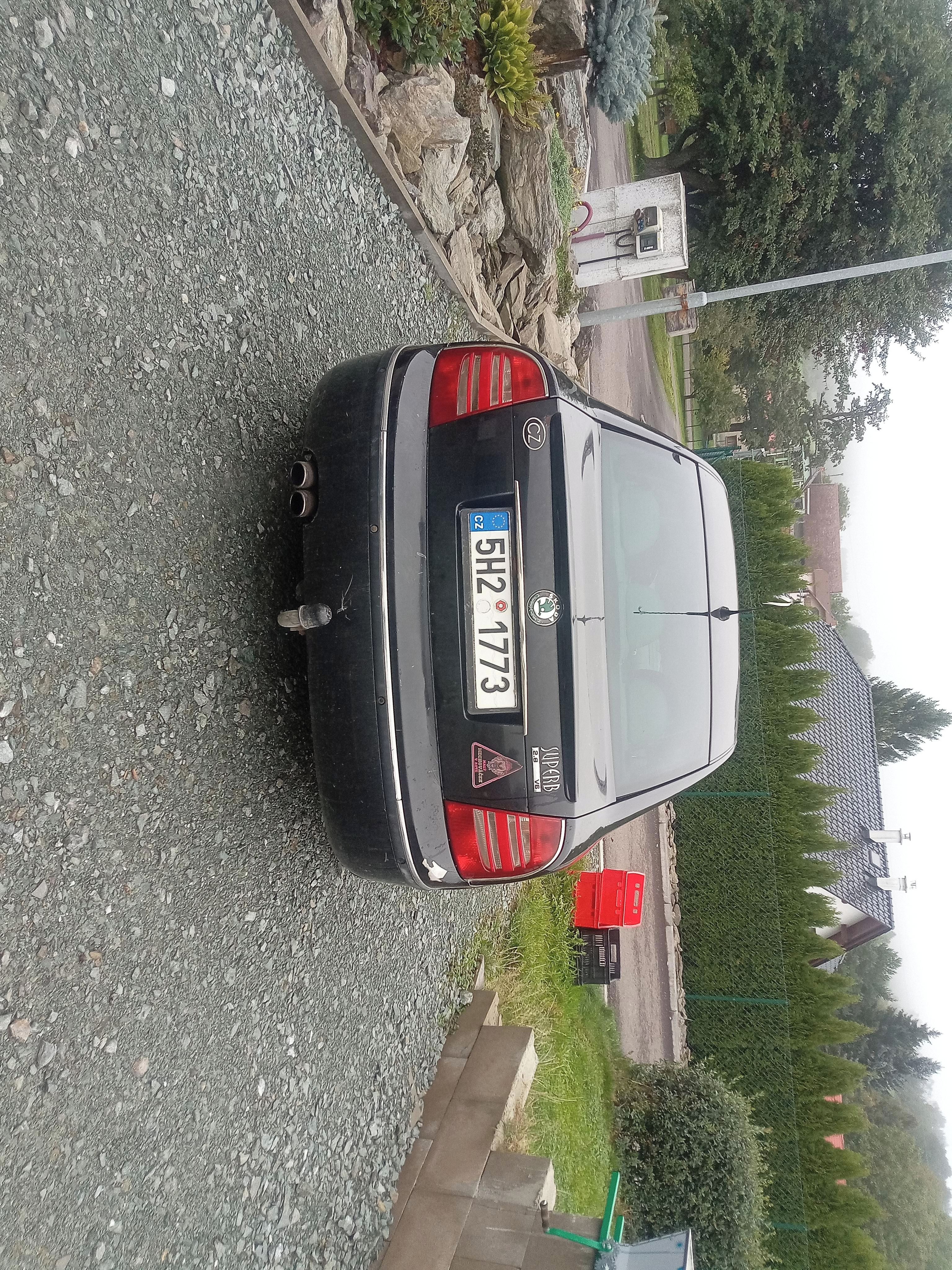 Škoda Superb, LPG 2,8 6V - fotka 2