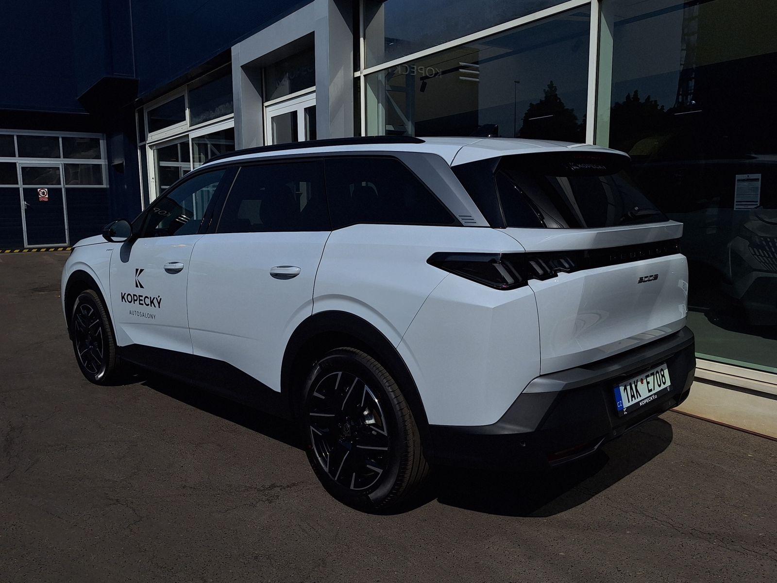 Peugeot 5008, ALLURE Hybrid 145 e-DCS6 - fotka 4