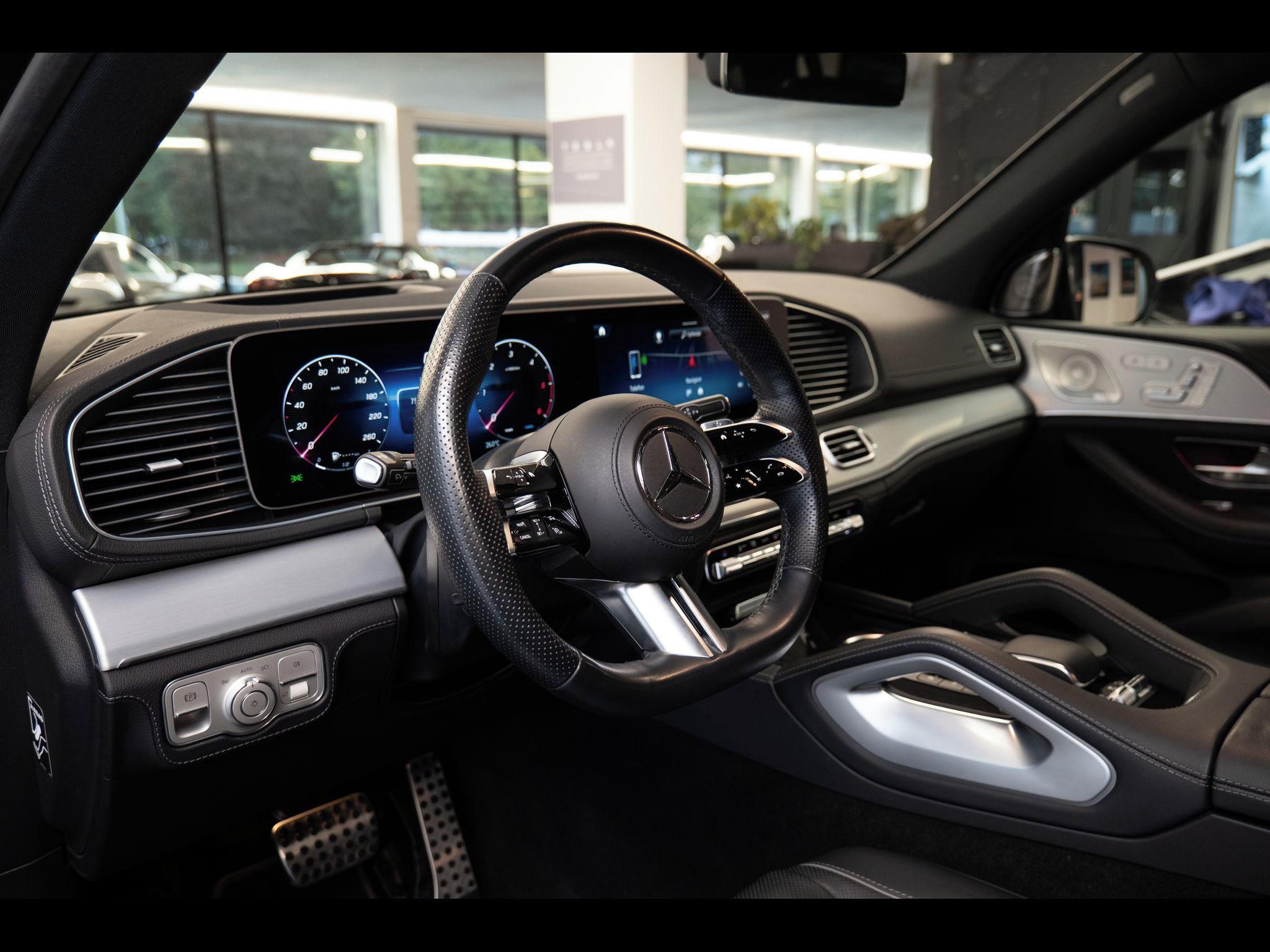 Mercedes-Benz GLS, 450d/Burmester/360/Pano - fotka 5