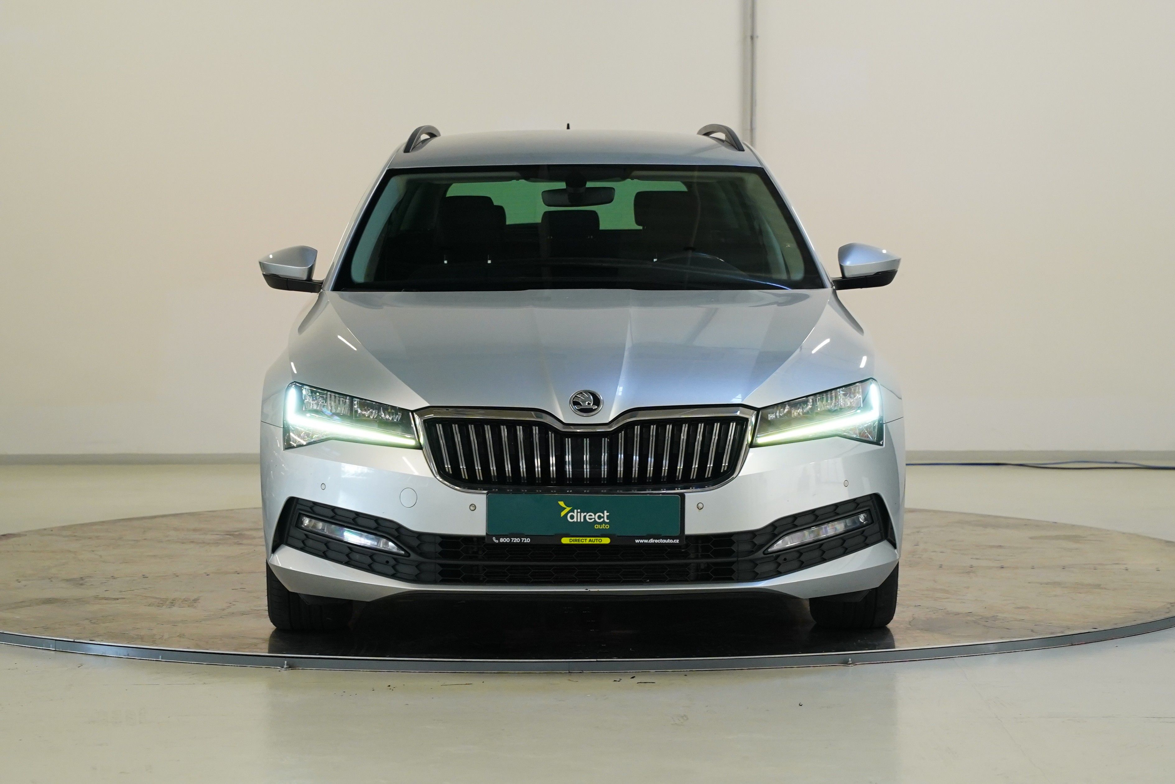 Škoda Superb, 2.0 TDI 110 kW Ambition - fotka 4