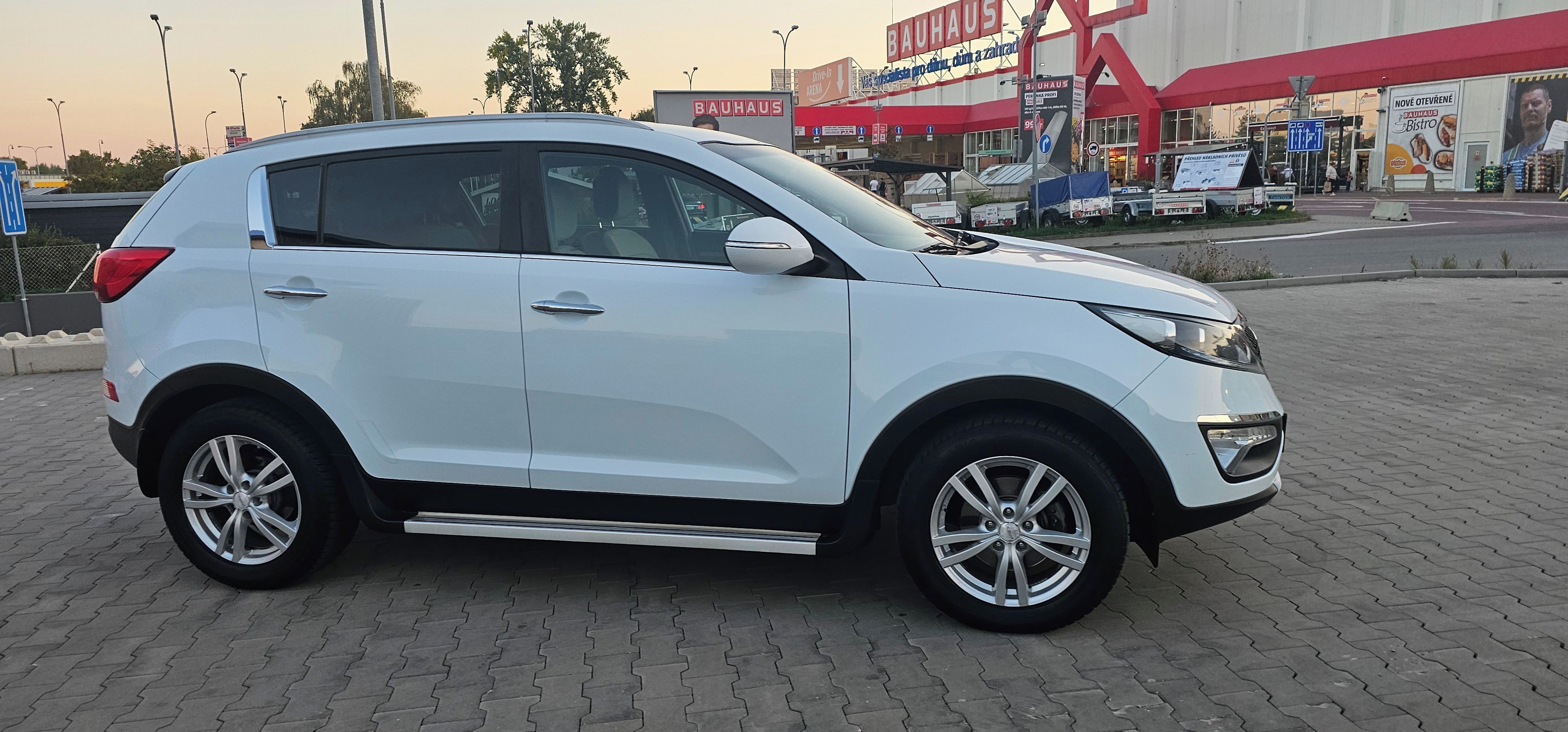 Kia Sportage, Kia Sportage 1.6 GDI, 99 kW - fotka 3