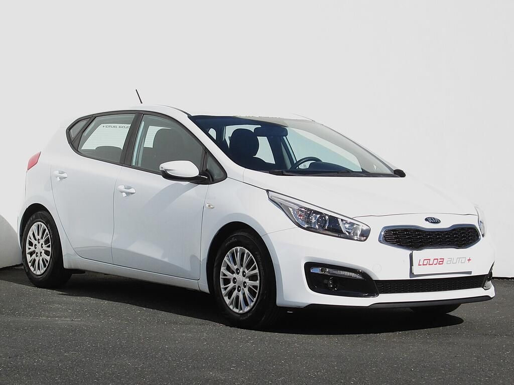 Kia Cee´d, 1.4 MPI 74 kW - fotka 5