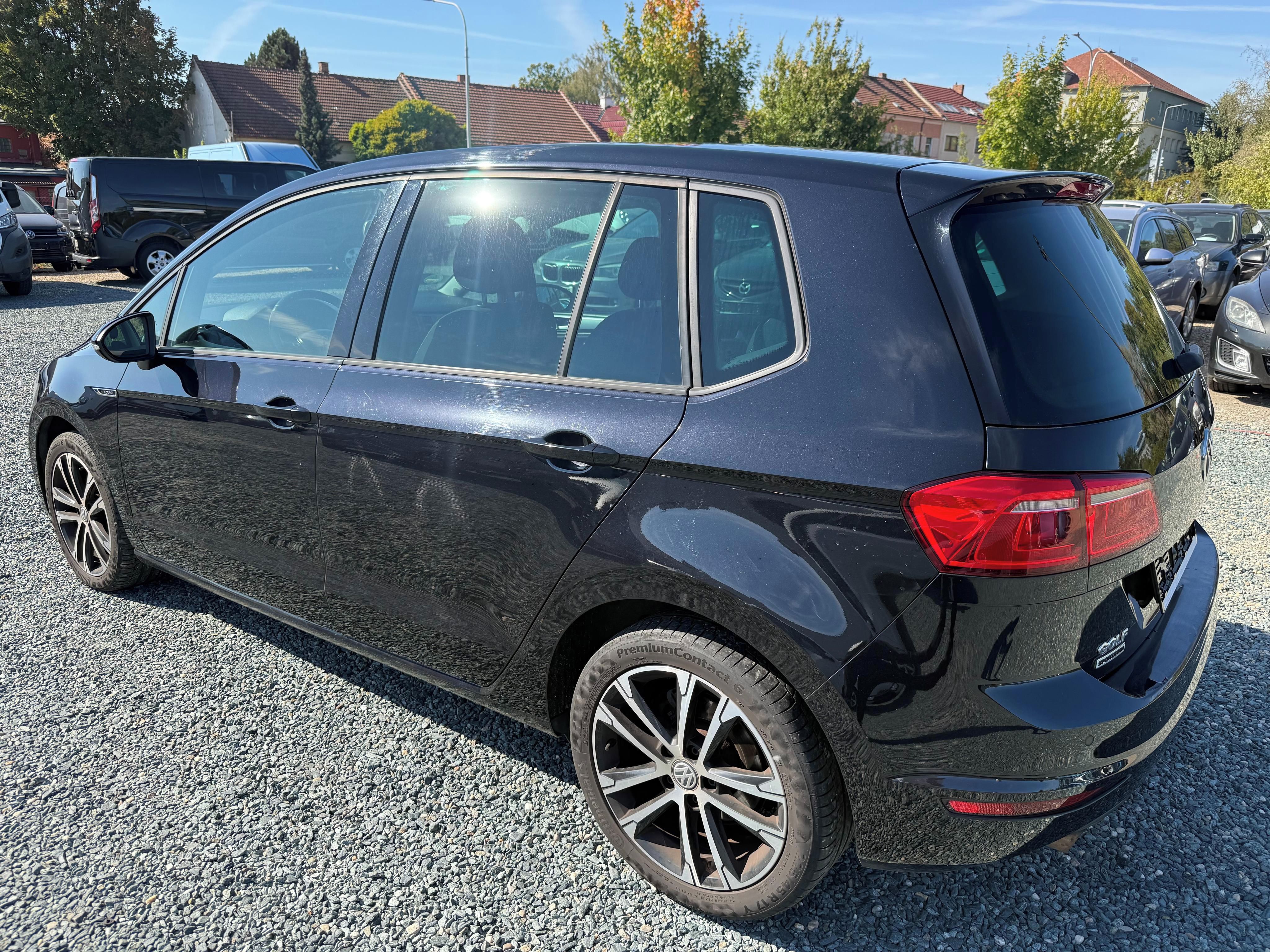 Volkswagen Golf Sportsvan, 1.2 TSi 81Kw Lounge Bi-xenon - fotka 5