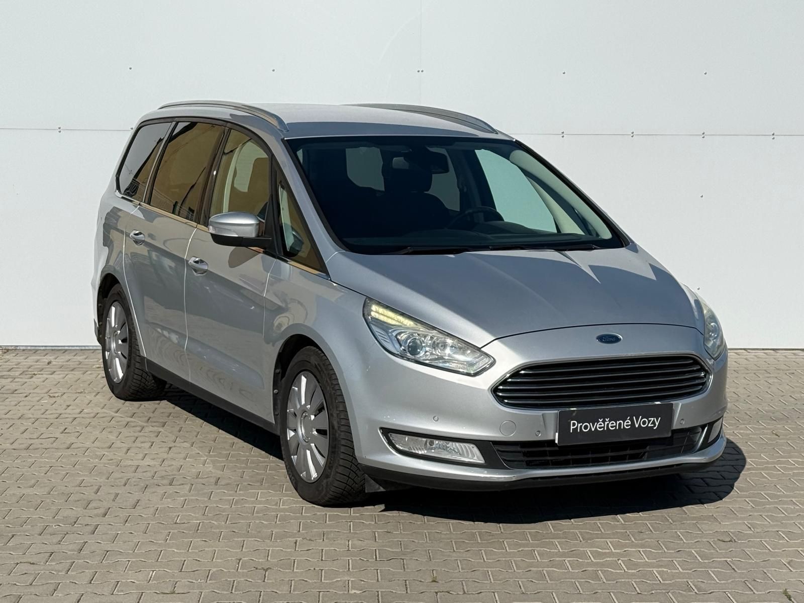 Ford Galaxy, 2,0 TDCi 110kW Titanium AT - fotka 6