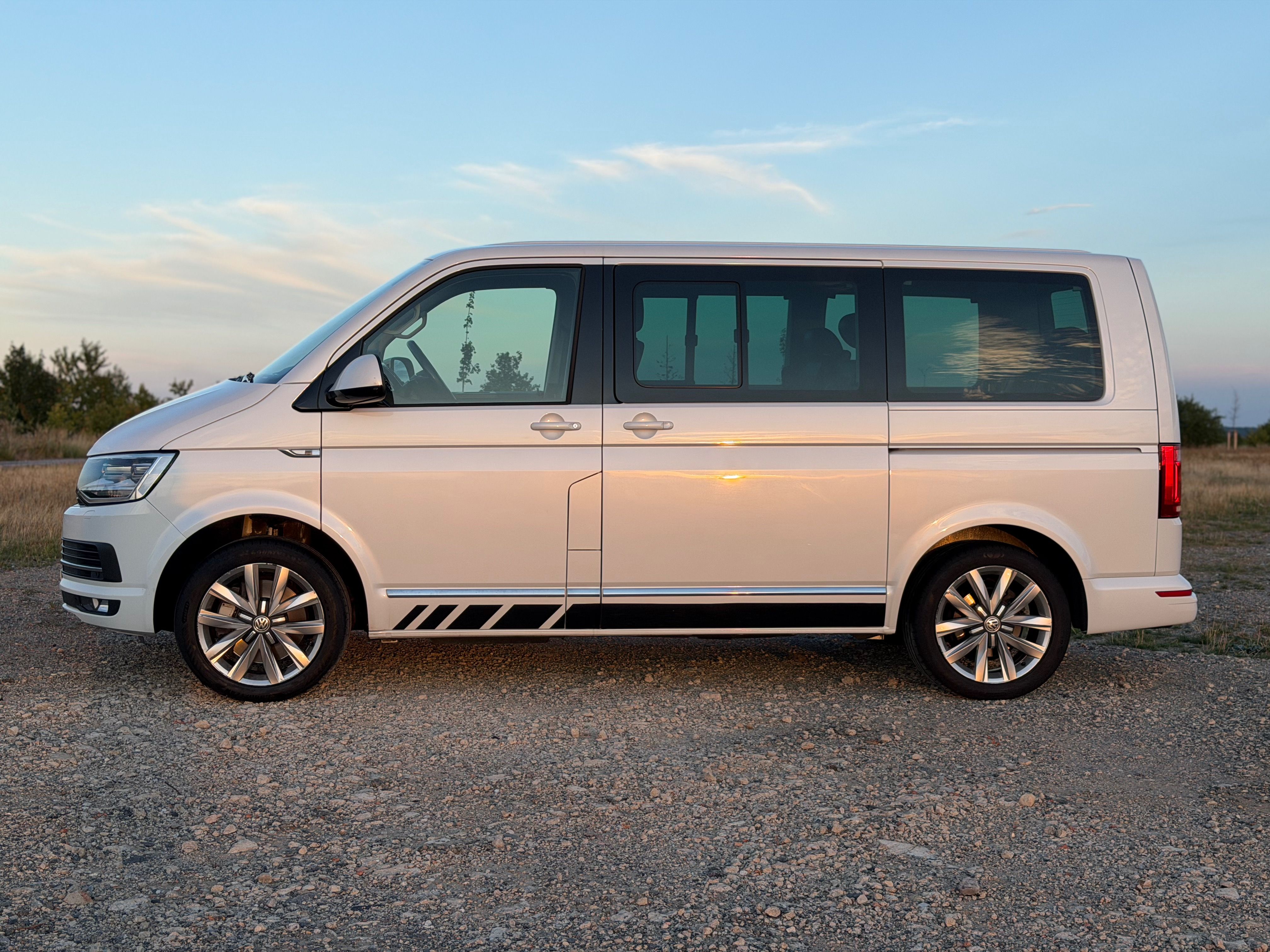 Volkswagen Multivan, VW Multivan T6 2.0 TDI 146 kW - fotka 4