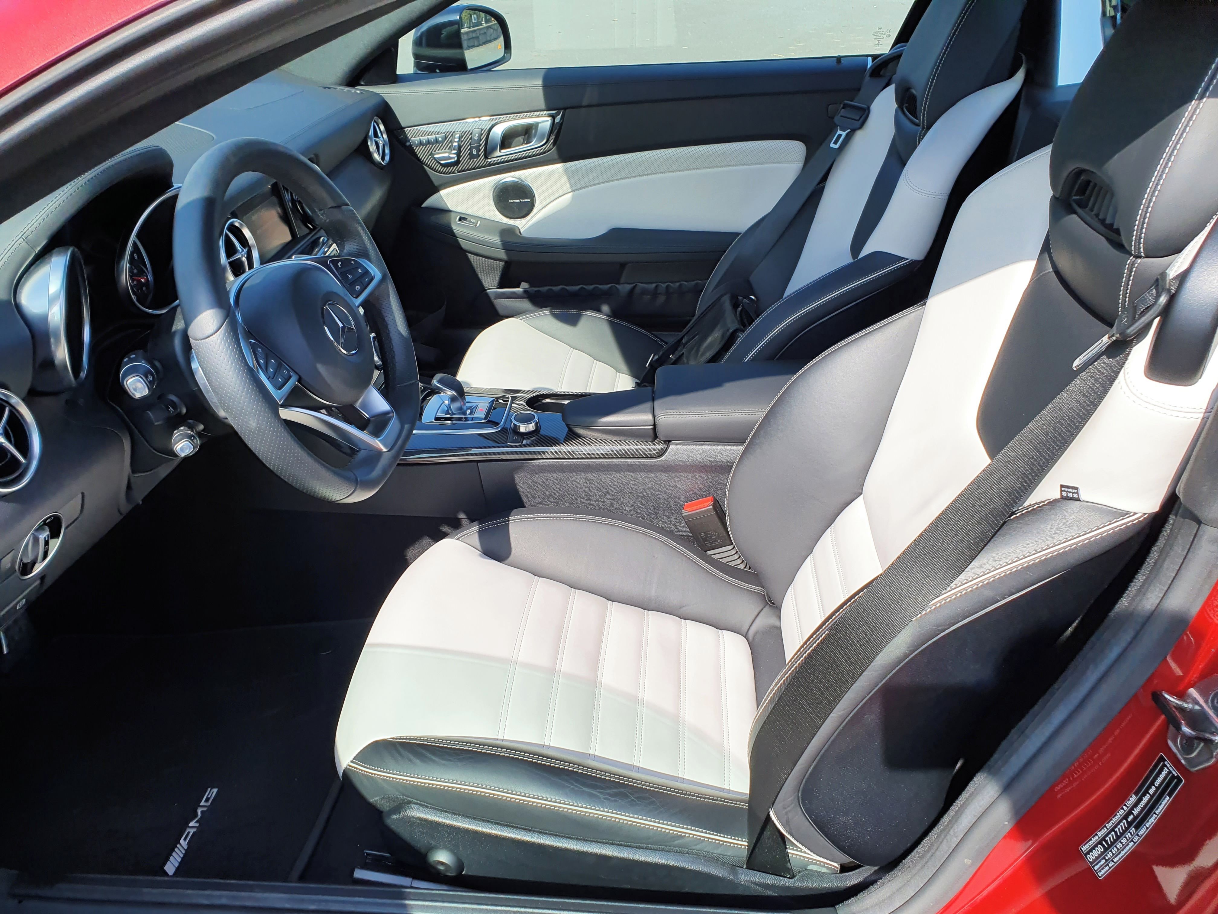 Mercedes-Benz SLC, 300 AMG + Night paket Harman - fotka 6
