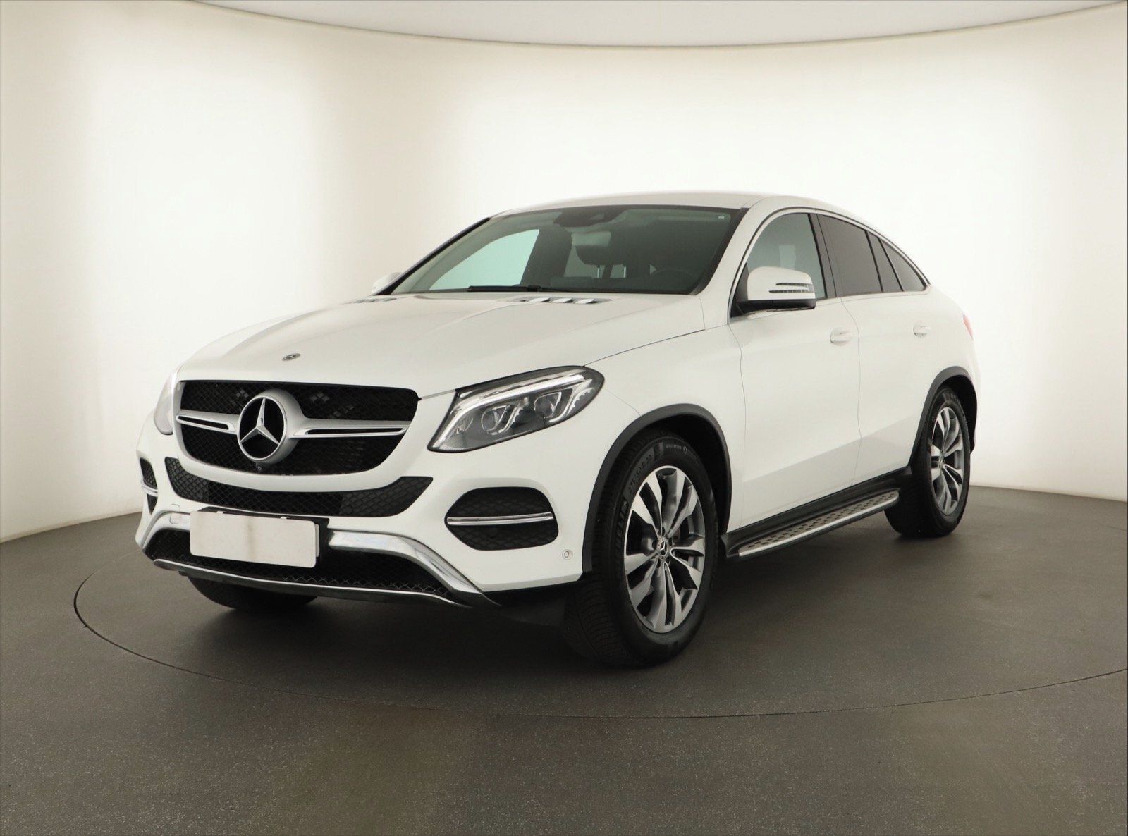 Mercedes-Benz GLE, d 4MATIC, 4X4, Automat - fotka 2